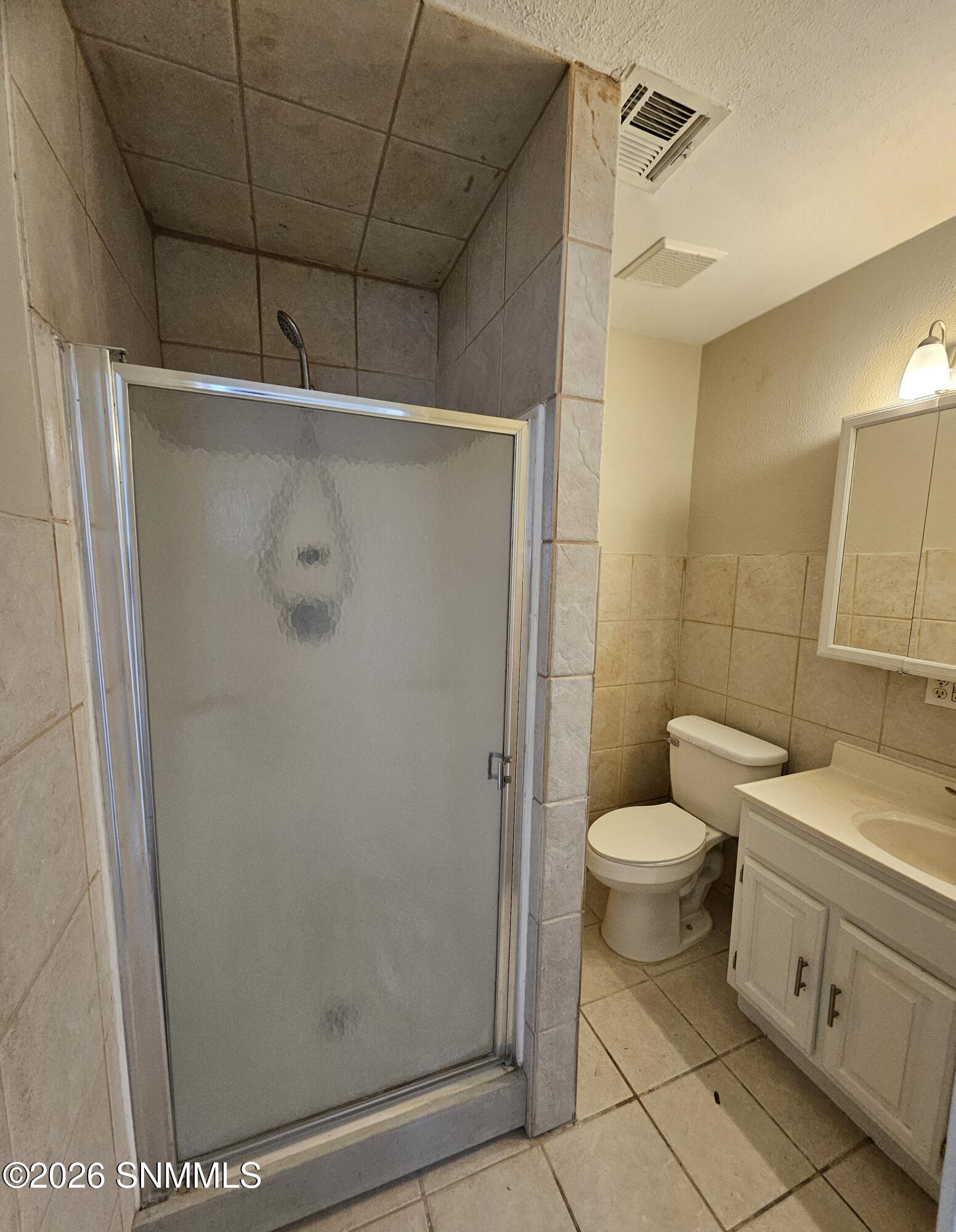 31- Master Bathroom