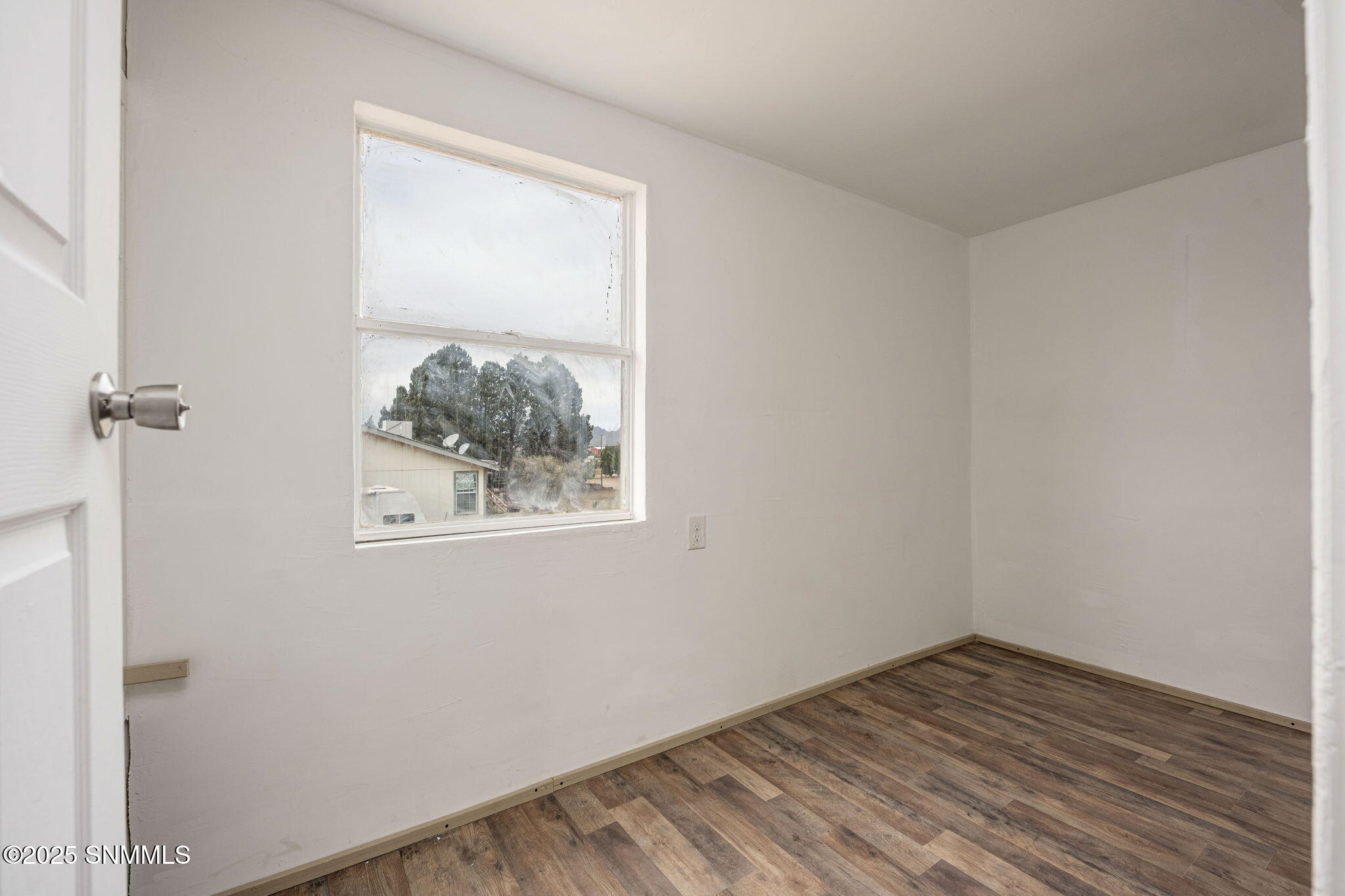 27-web-or-mls-Snappin Homes (Horace9104)