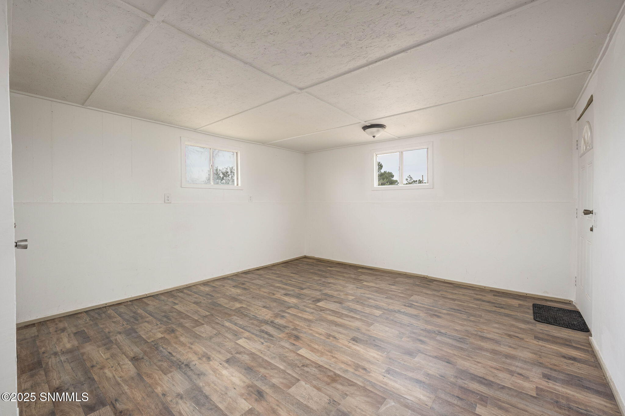 5-web-or-mls-Snappin Homes (Horace9104)-