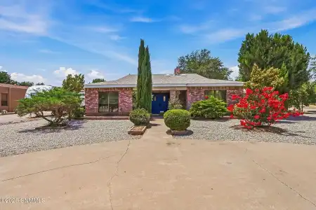 960 Calle Sereno, Las Cruces, New Mexico 88007, 3 Bedrooms Bedrooms, ,2 BathroomsBathrooms,Residential,For Sale,Calle Sereno,2602304