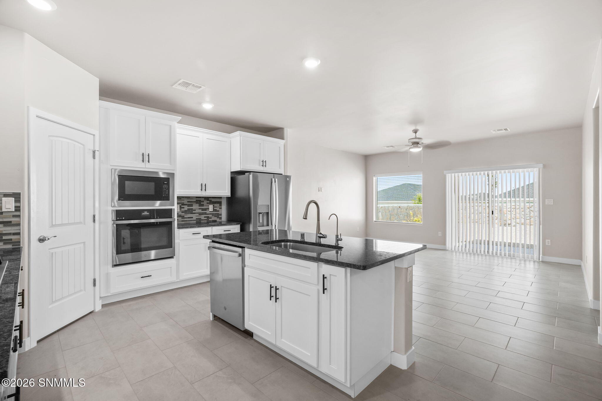 2653 Blue Heron-17