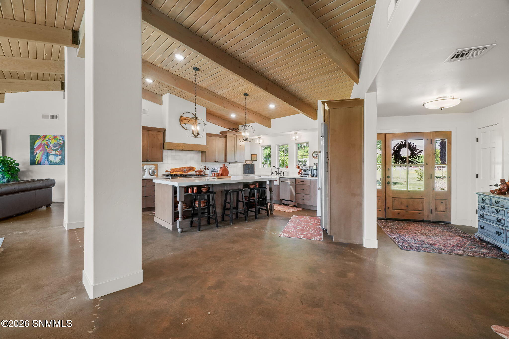 10110 N Valley-16