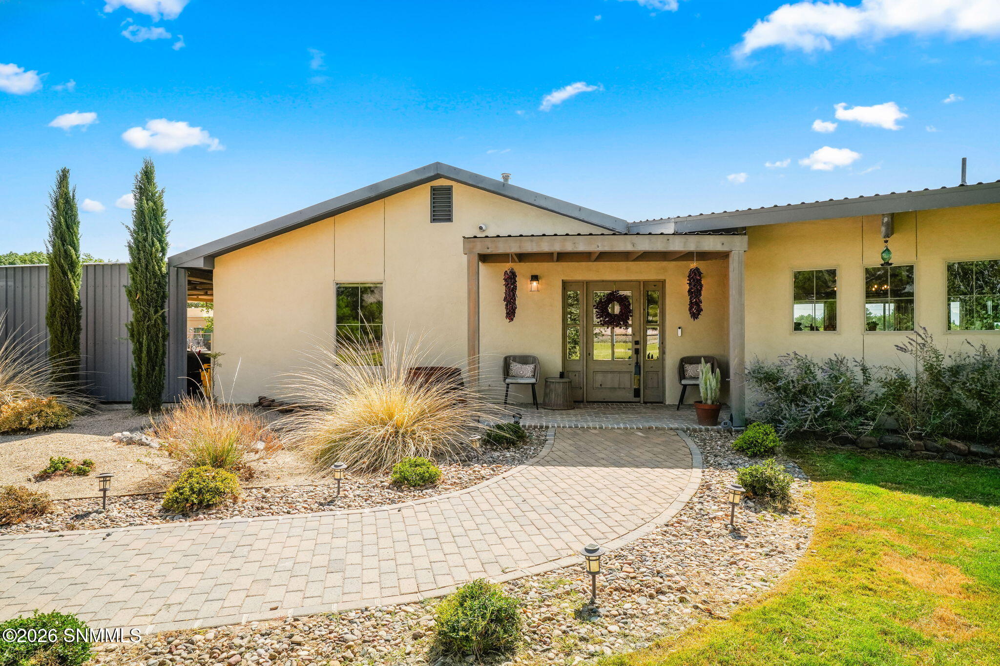 10110 N Valley-8