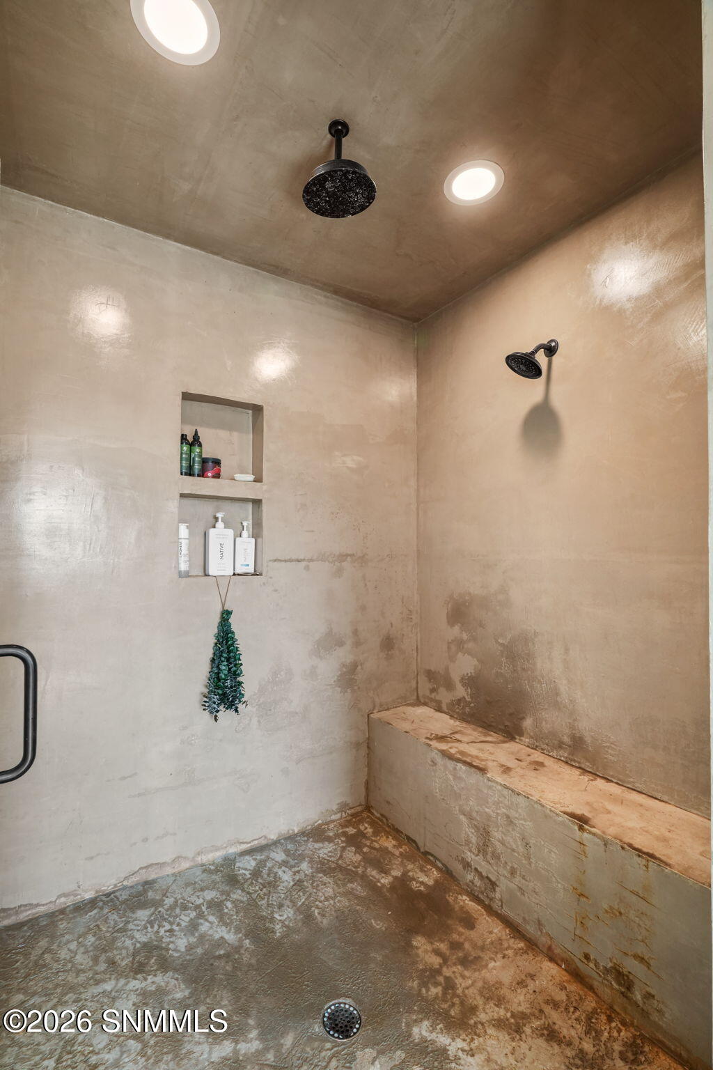 10110 N Valley-40