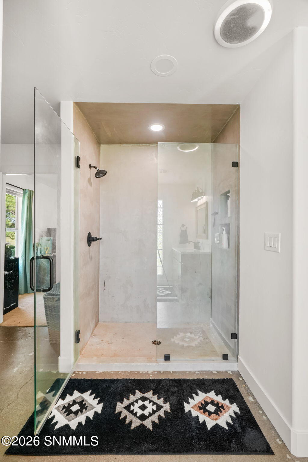 10110 N Valley-52