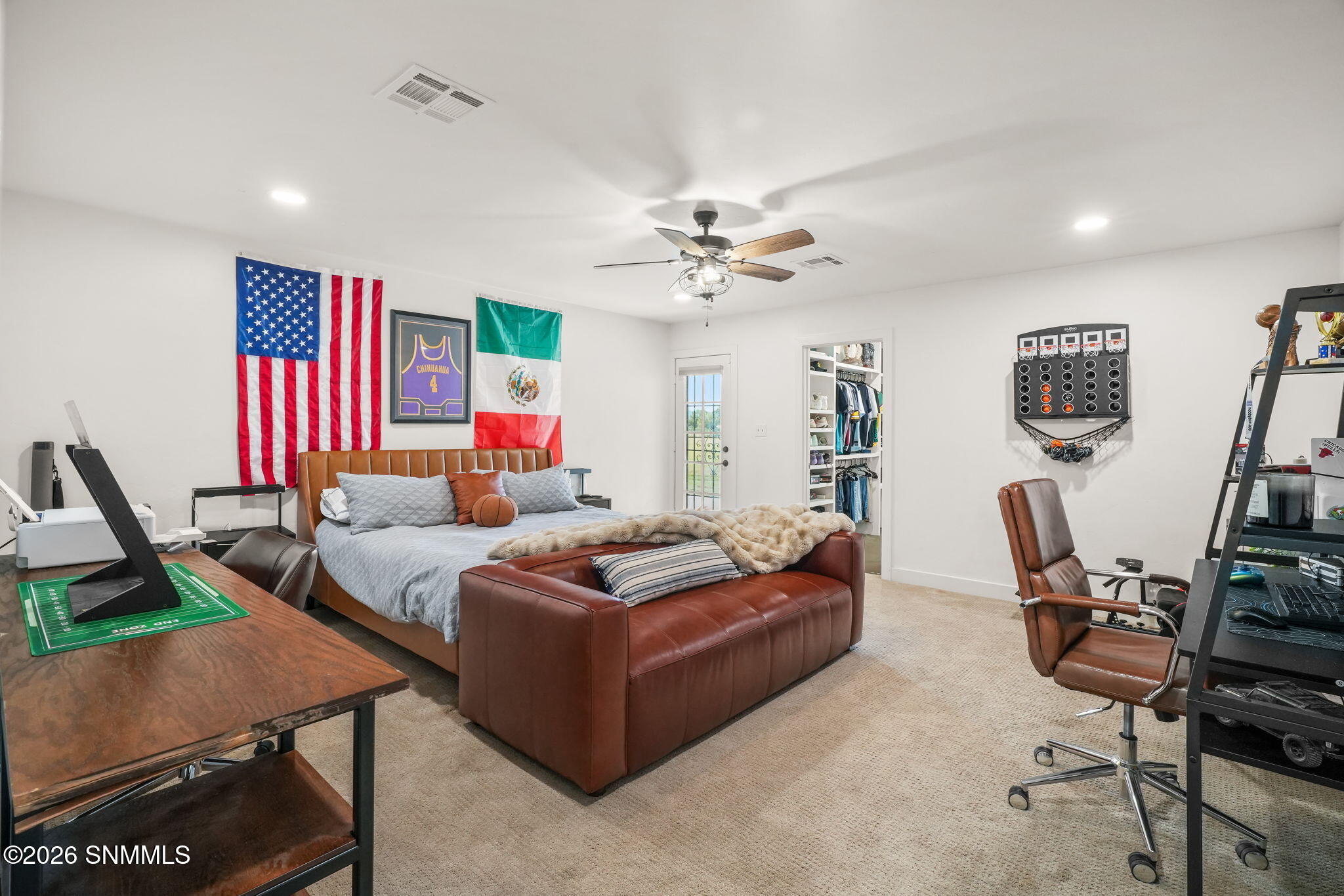 10110 N Valley-58