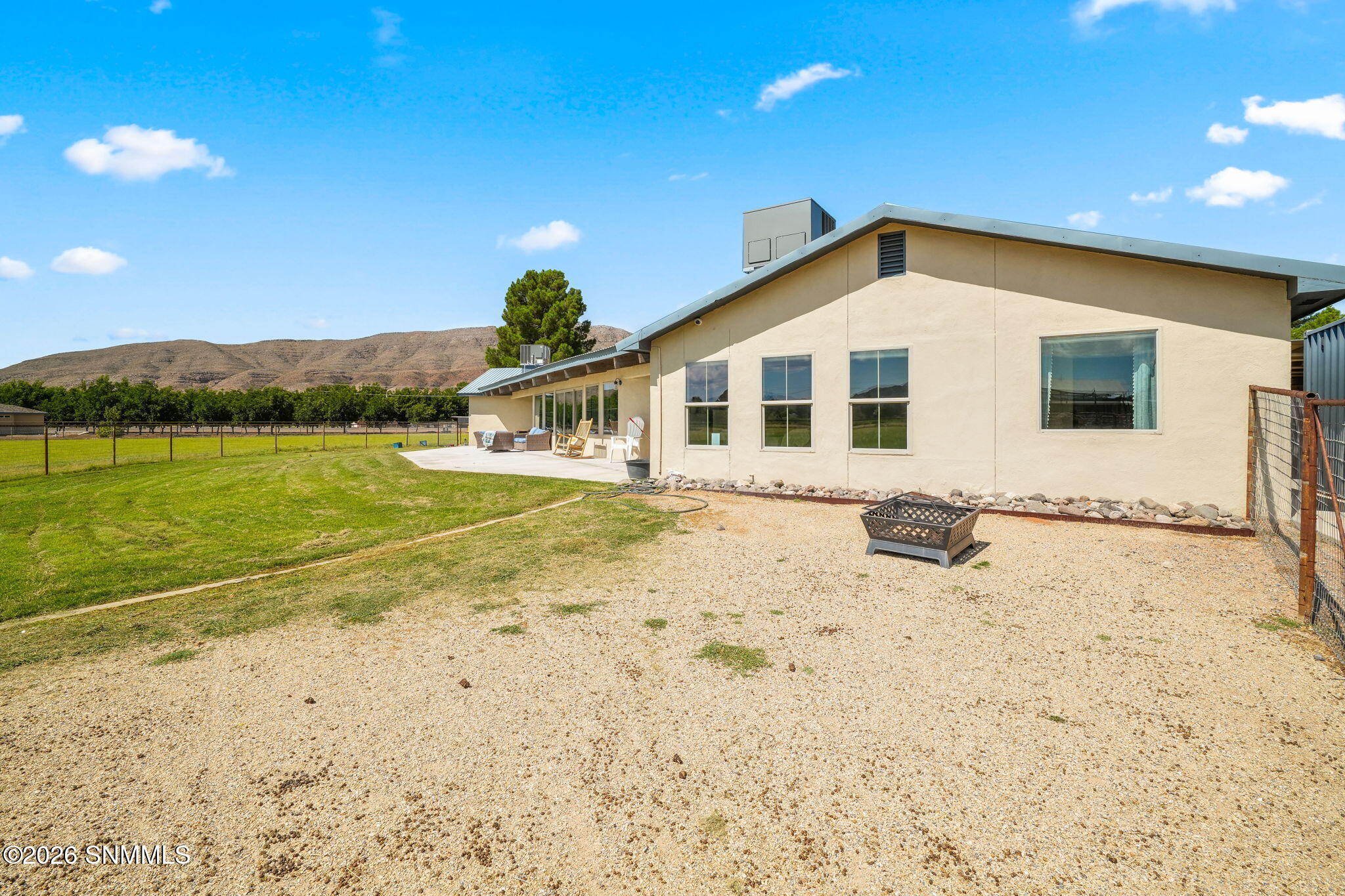 10110 N Valley-72