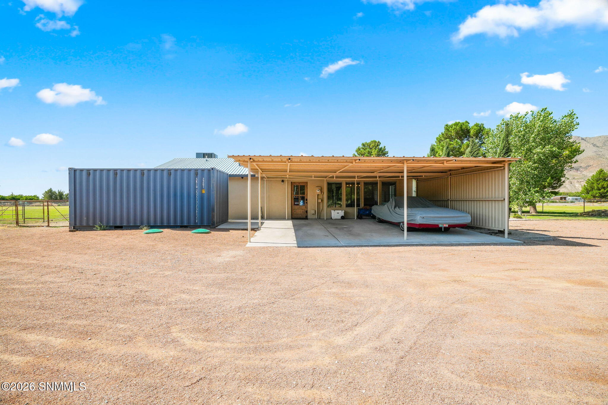 10110 N Valley-9