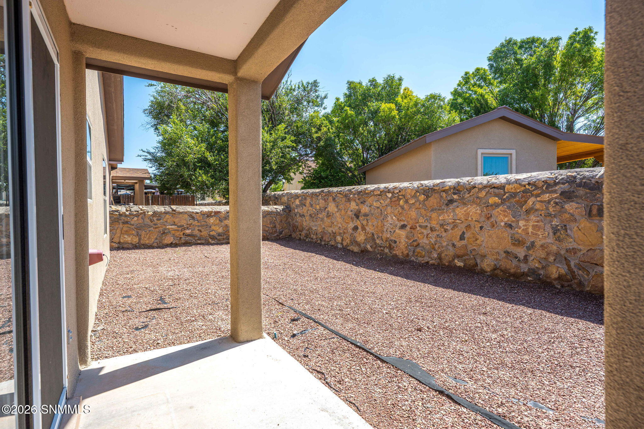 22-web-or-mls-Snappin Homes (Stoneway373