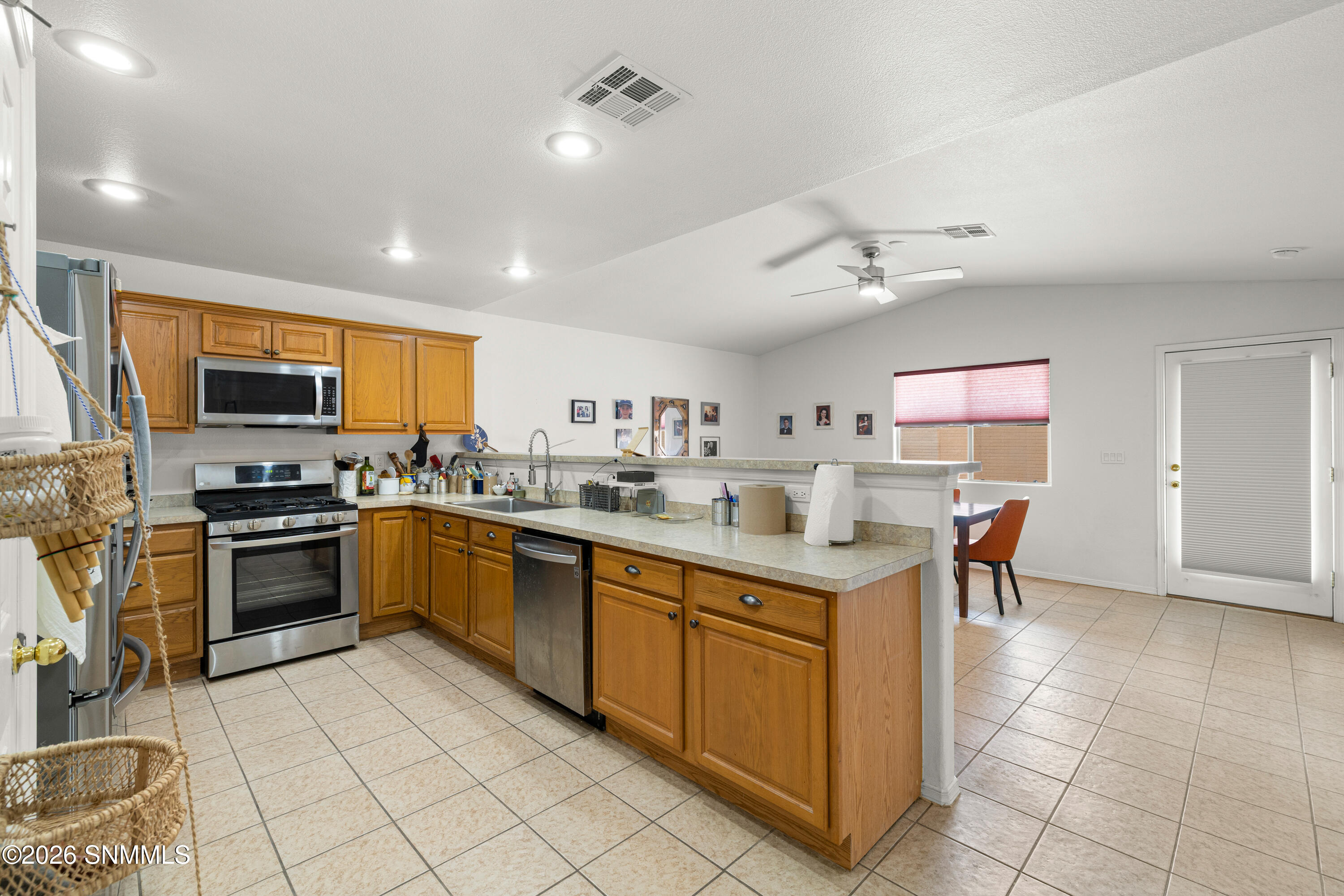 2857-San Miguel-Kitchen