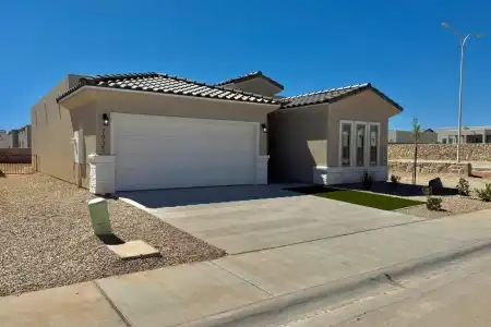 7935 San Eduardo Street, Las Cruces, New Mexico 88012, 3 Bedrooms Bedrooms, ,2 BathroomsBathrooms,Residential,For Sale,San Eduardo,2602328