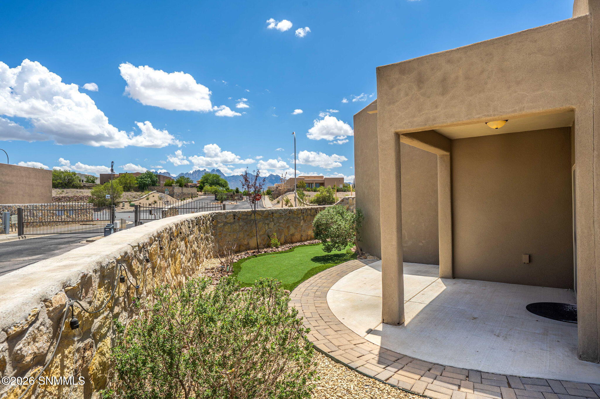 29-web-or-mls-Snappin Homes (Levante4314