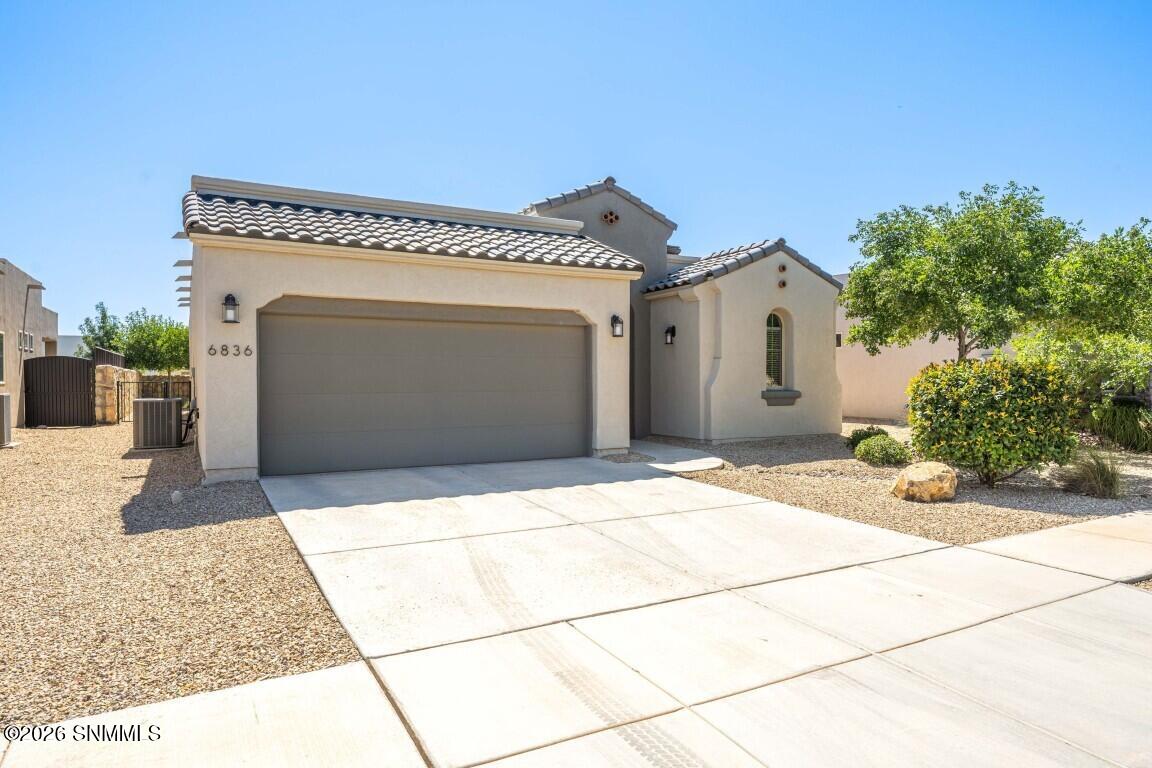 2-web-or-mls-Snappin Homes (Cassini6836)