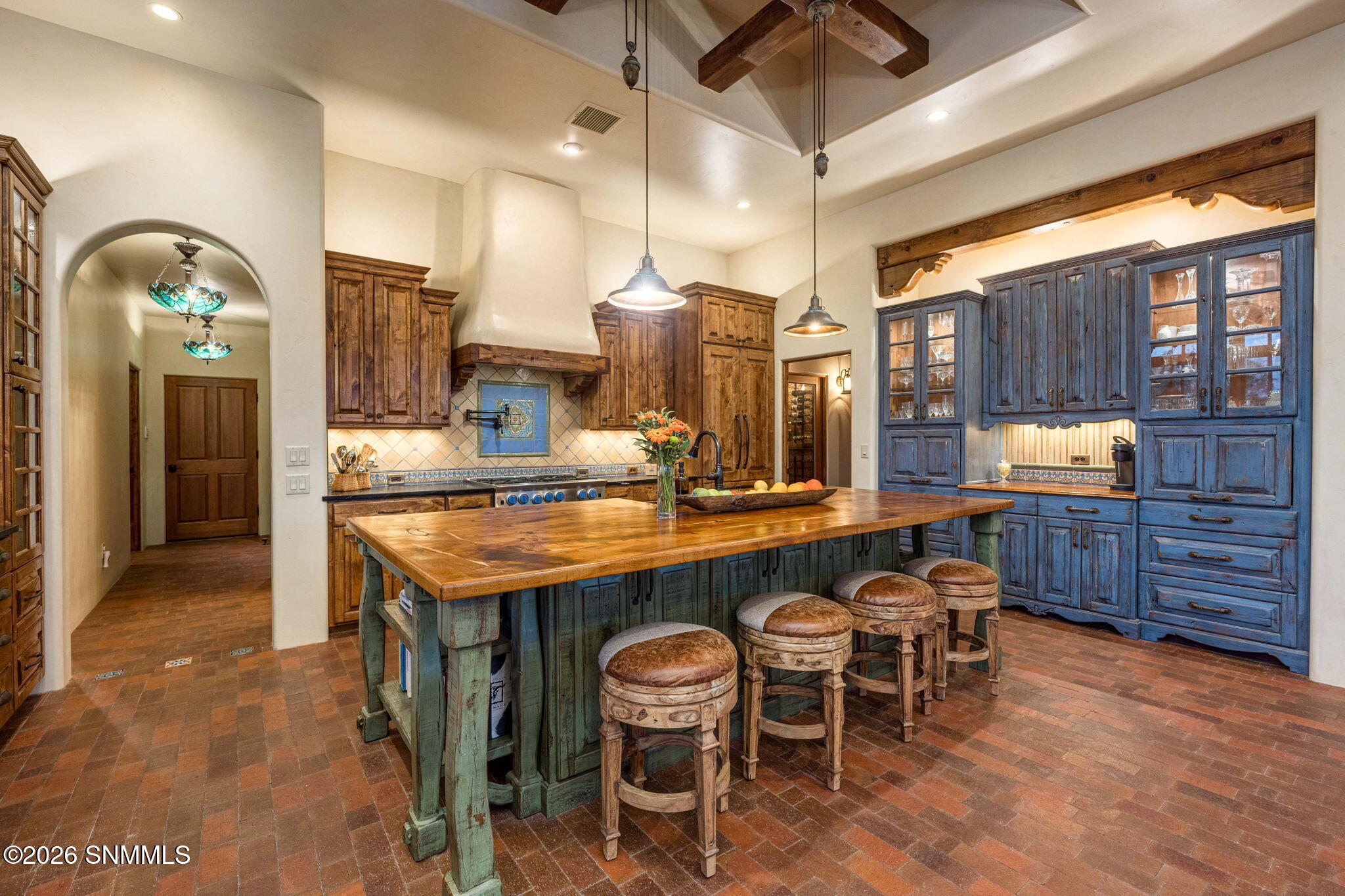 19-web-or-mls-Snappin Homes (LomaBella39