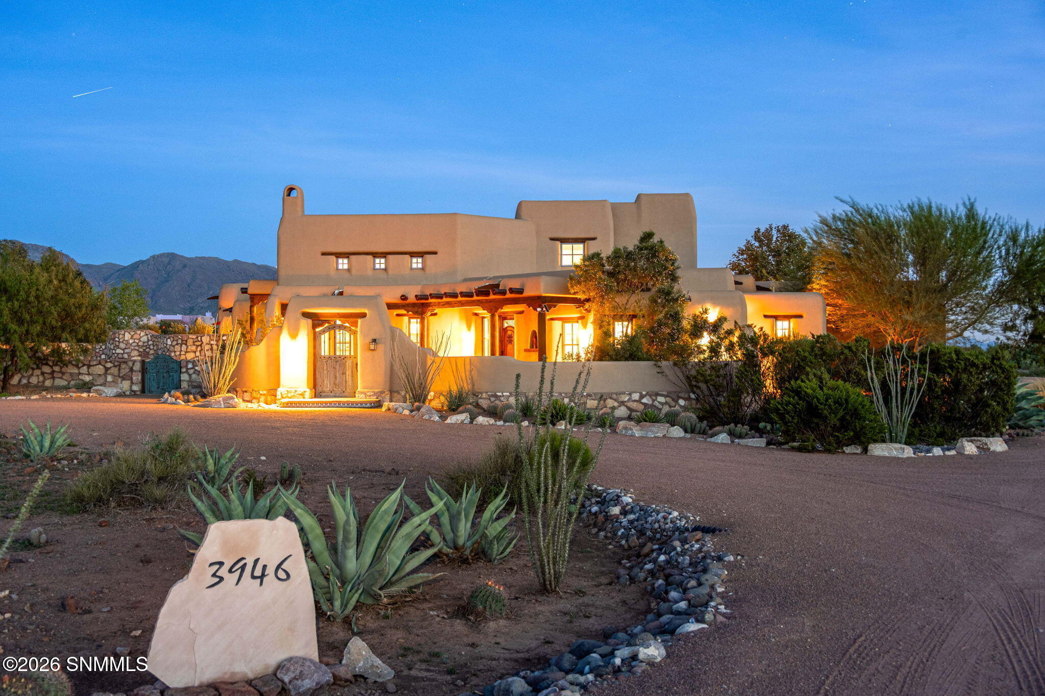 1-web-or-mls-Snappin Homes (LomaBella394