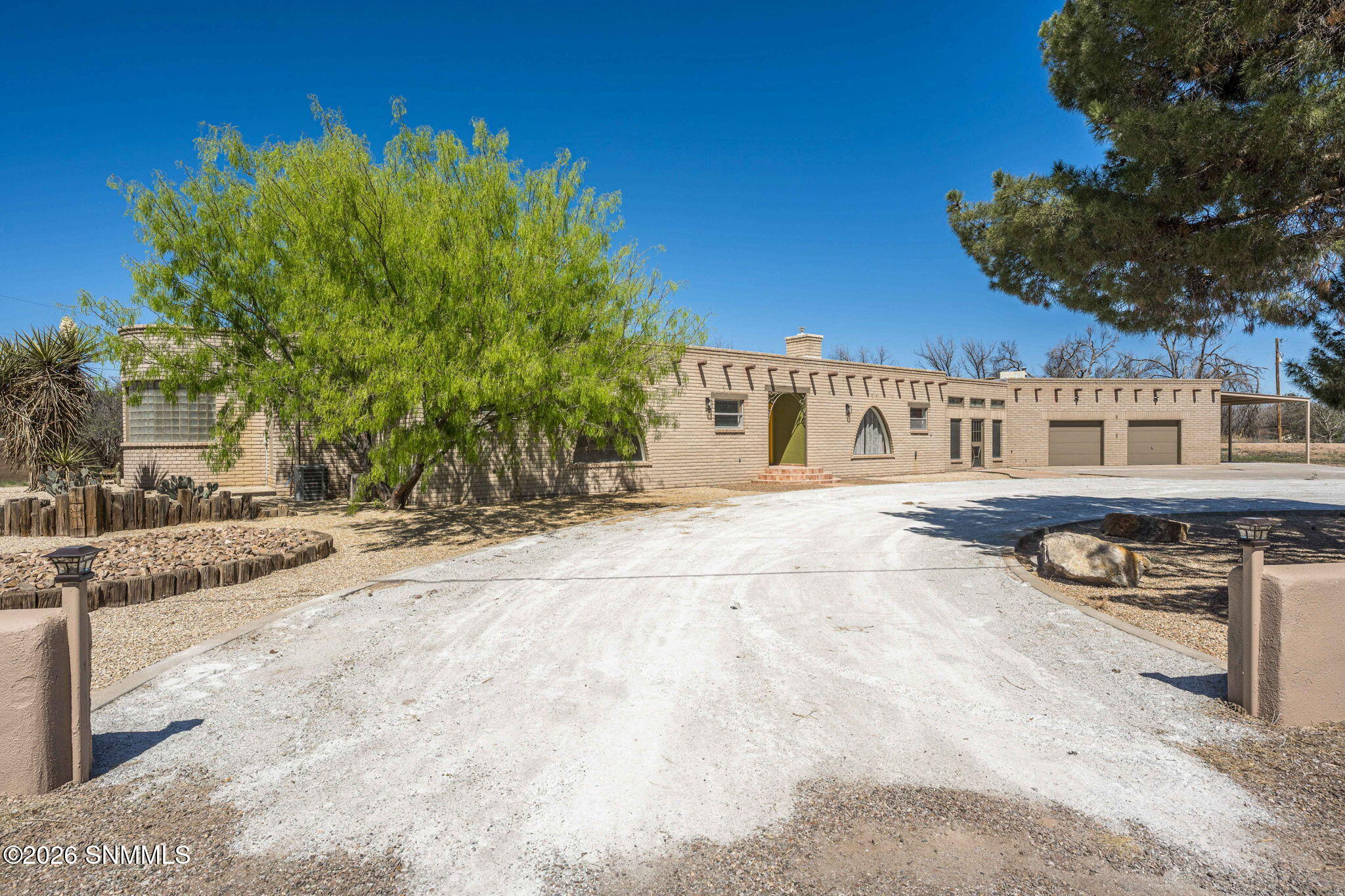 1-web-or-mls-Snappin Homes (Carver1032ne