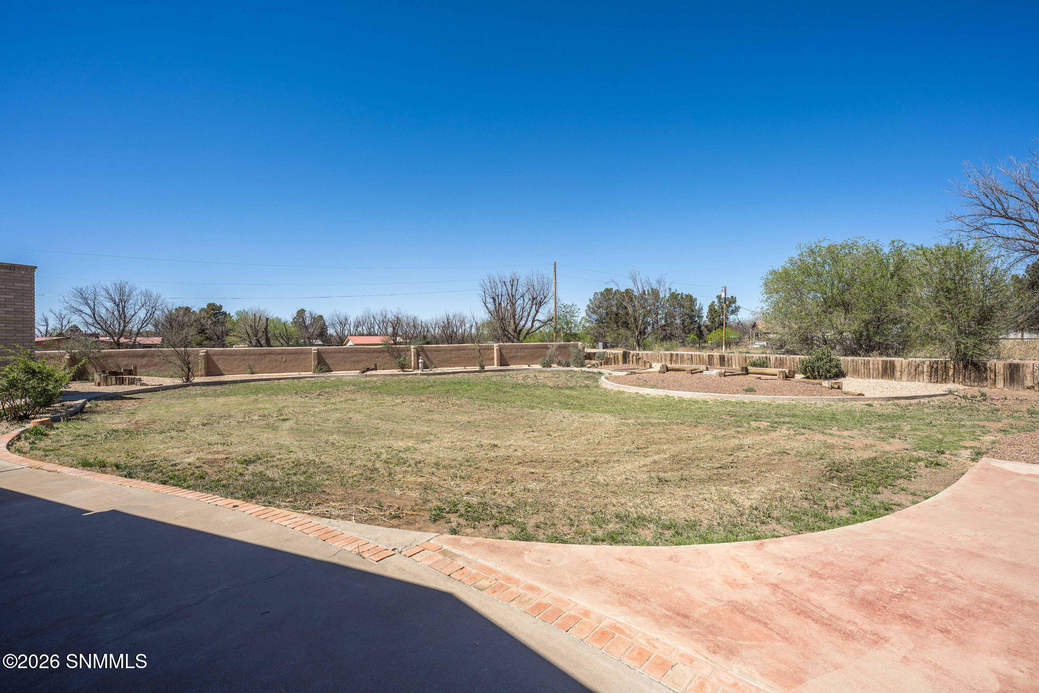 8-web-or-mls-Snappin Homes (Carver1032ne