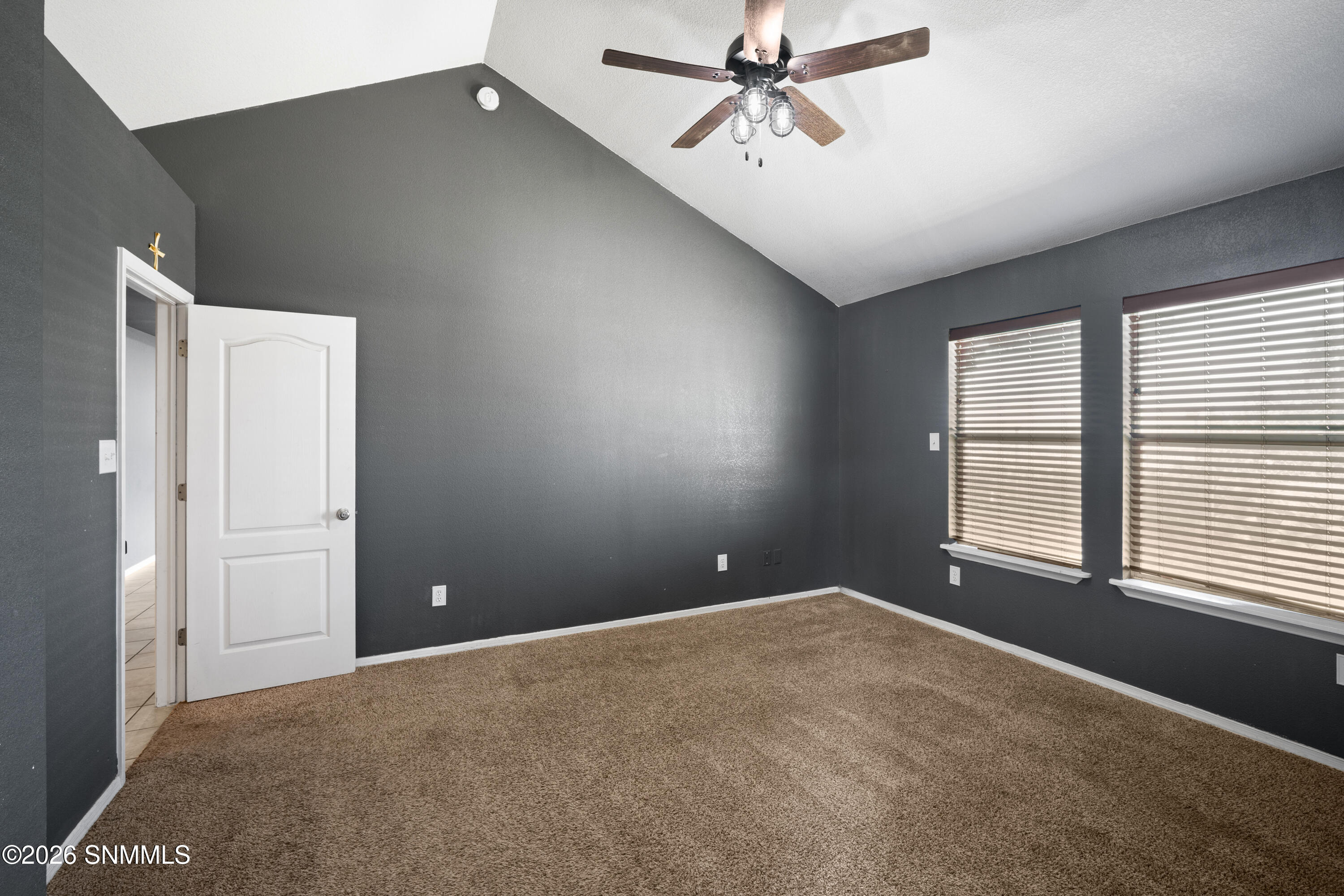 700-Scenic-View-MLS-Camera-Guy-32