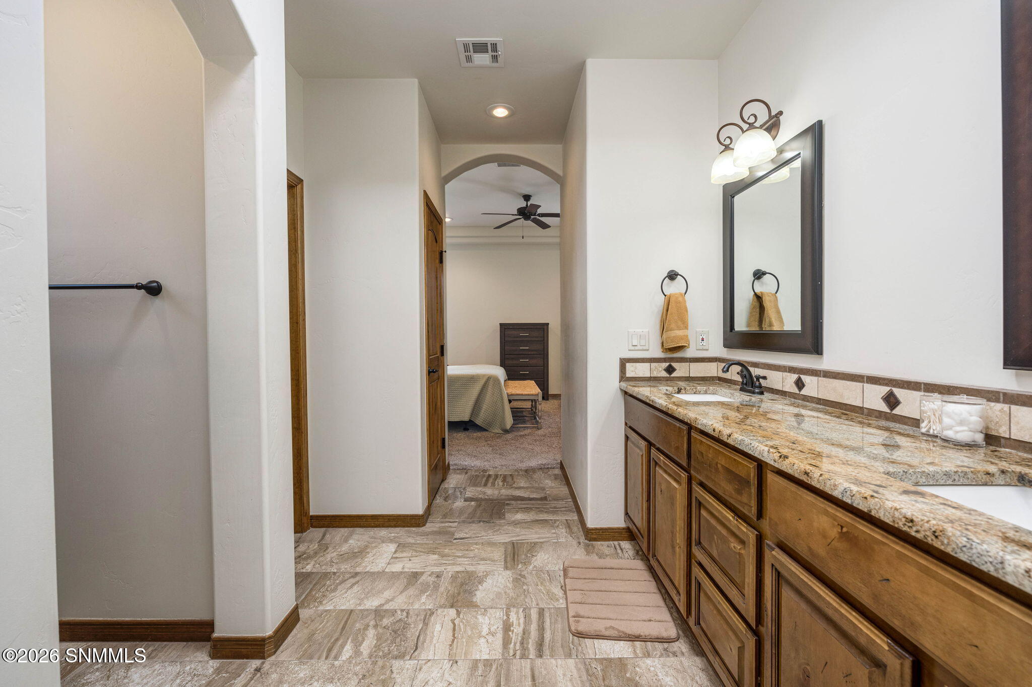 30-web-or-mls-Snappin Homes (SantaMinerv