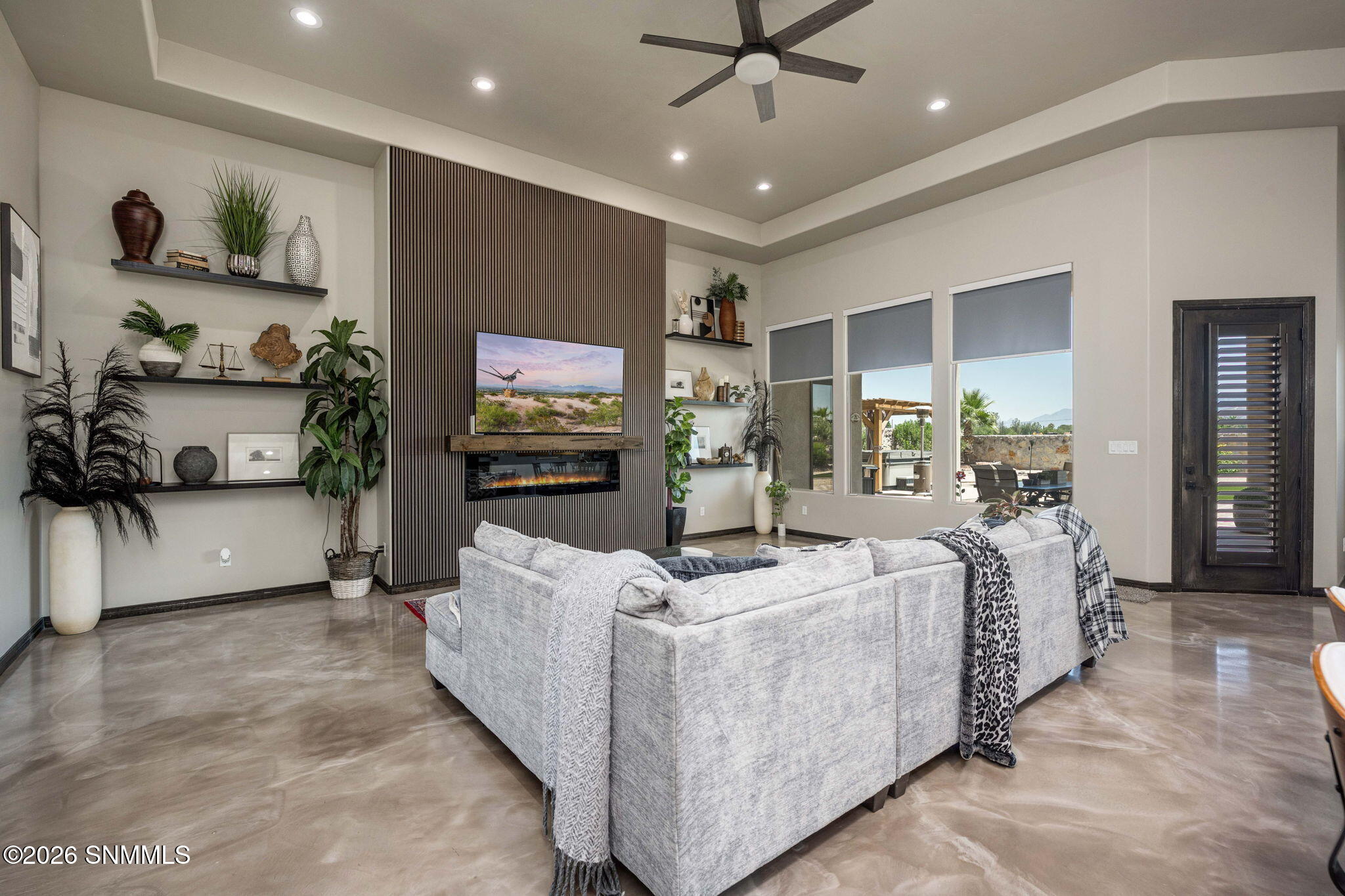 9-web-or-mls-Snappin Homes (SantaElena40