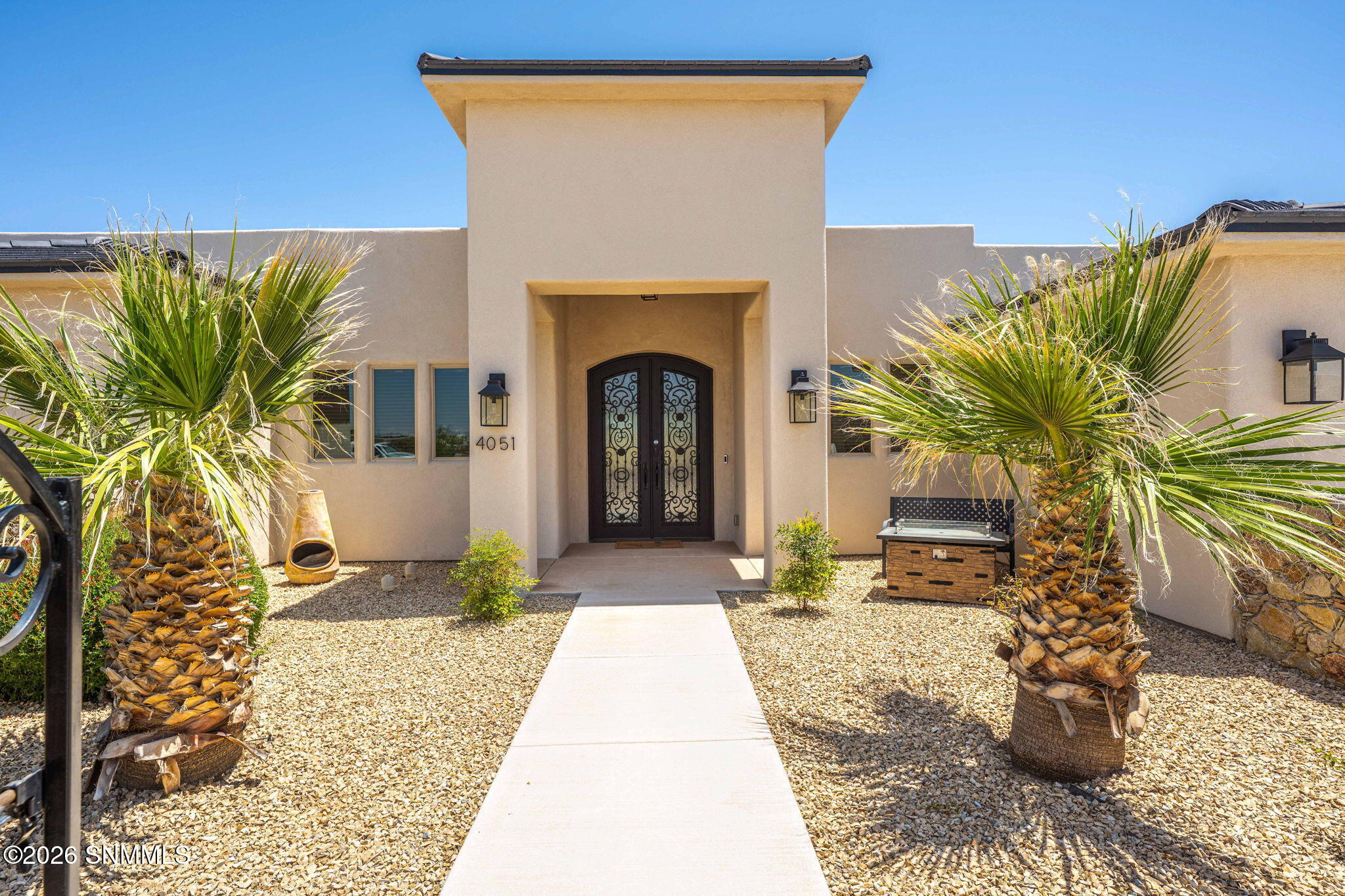 4-web-or-mls-Snappin Homes (SantaElena40