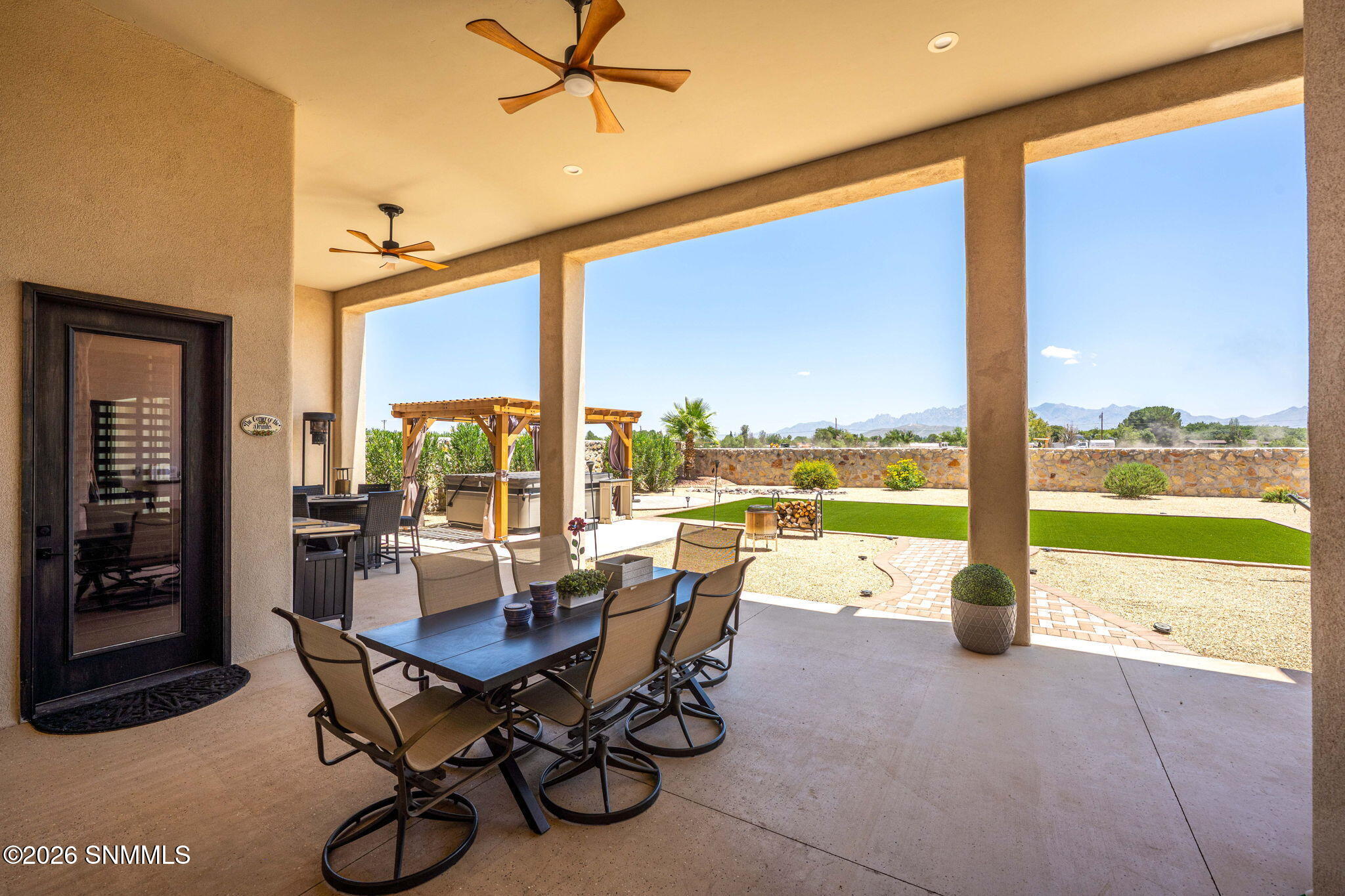 52-web-or-mls-Snappin Homes (SantaElena4