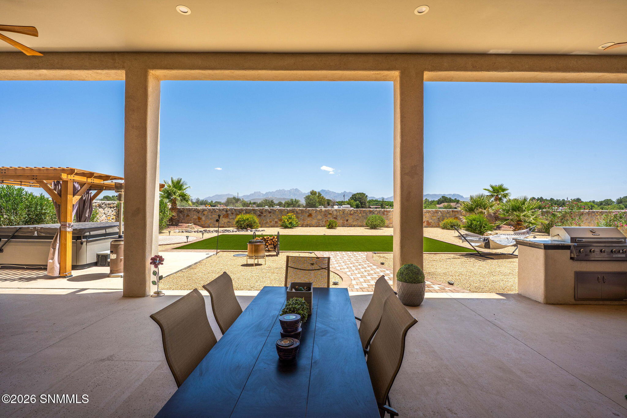 53-web-or-mls-Snappin Homes (SantaElena4