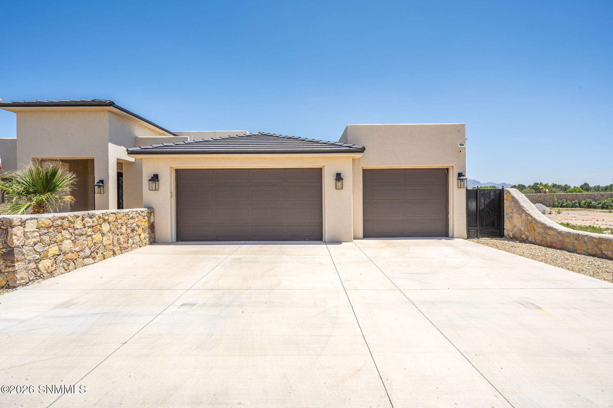 68-web-or-mls-Snappin Homes (SantaElena4