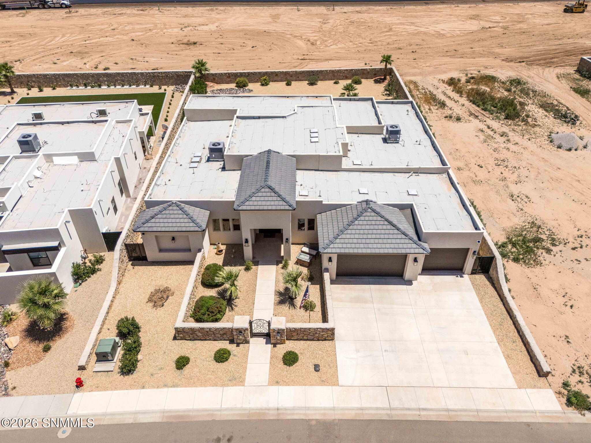 72-web-or-mls-Snappin Homes (SantaElena4