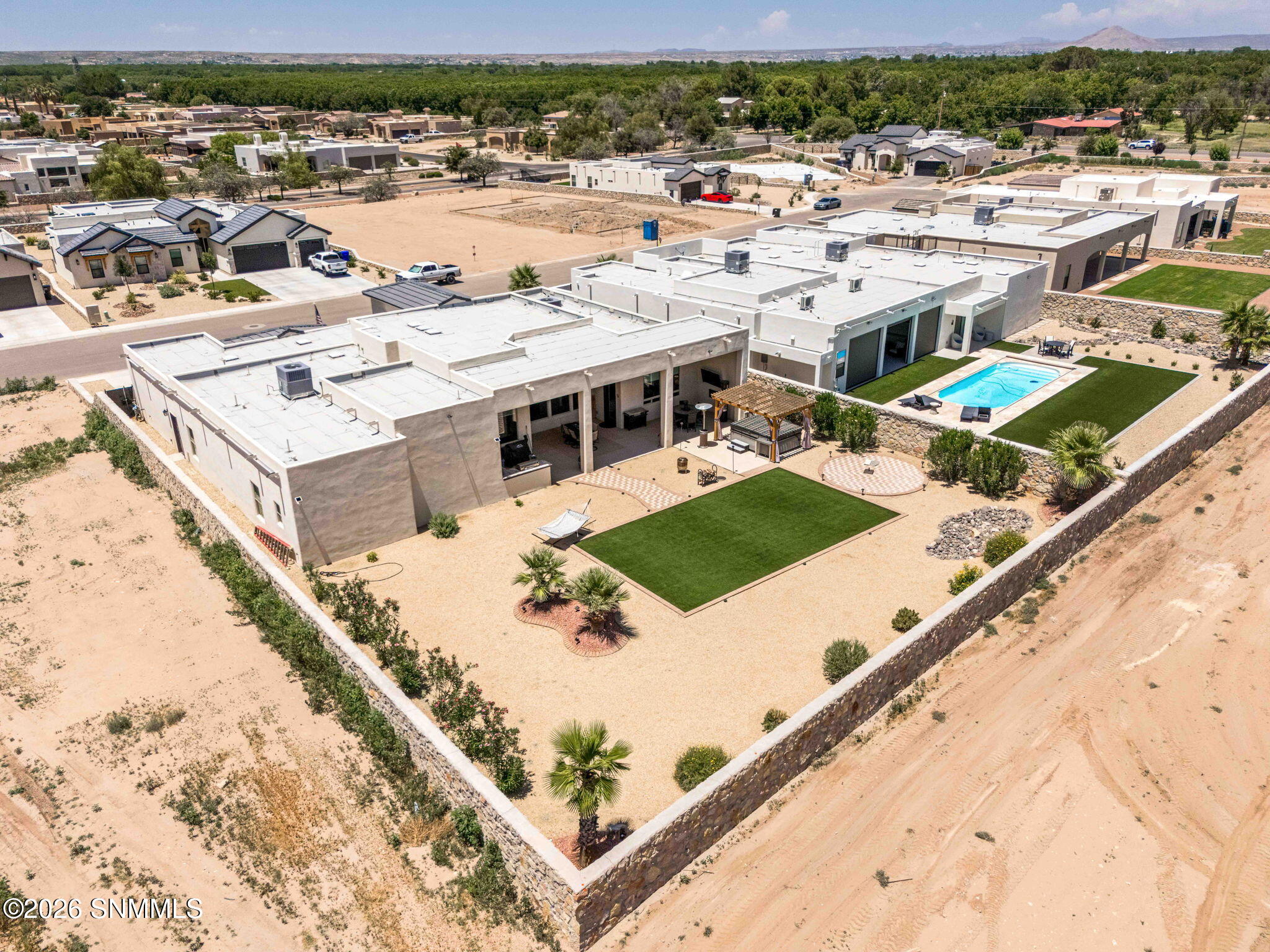 74-web-or-mls-Snappin Homes (SantaElena4