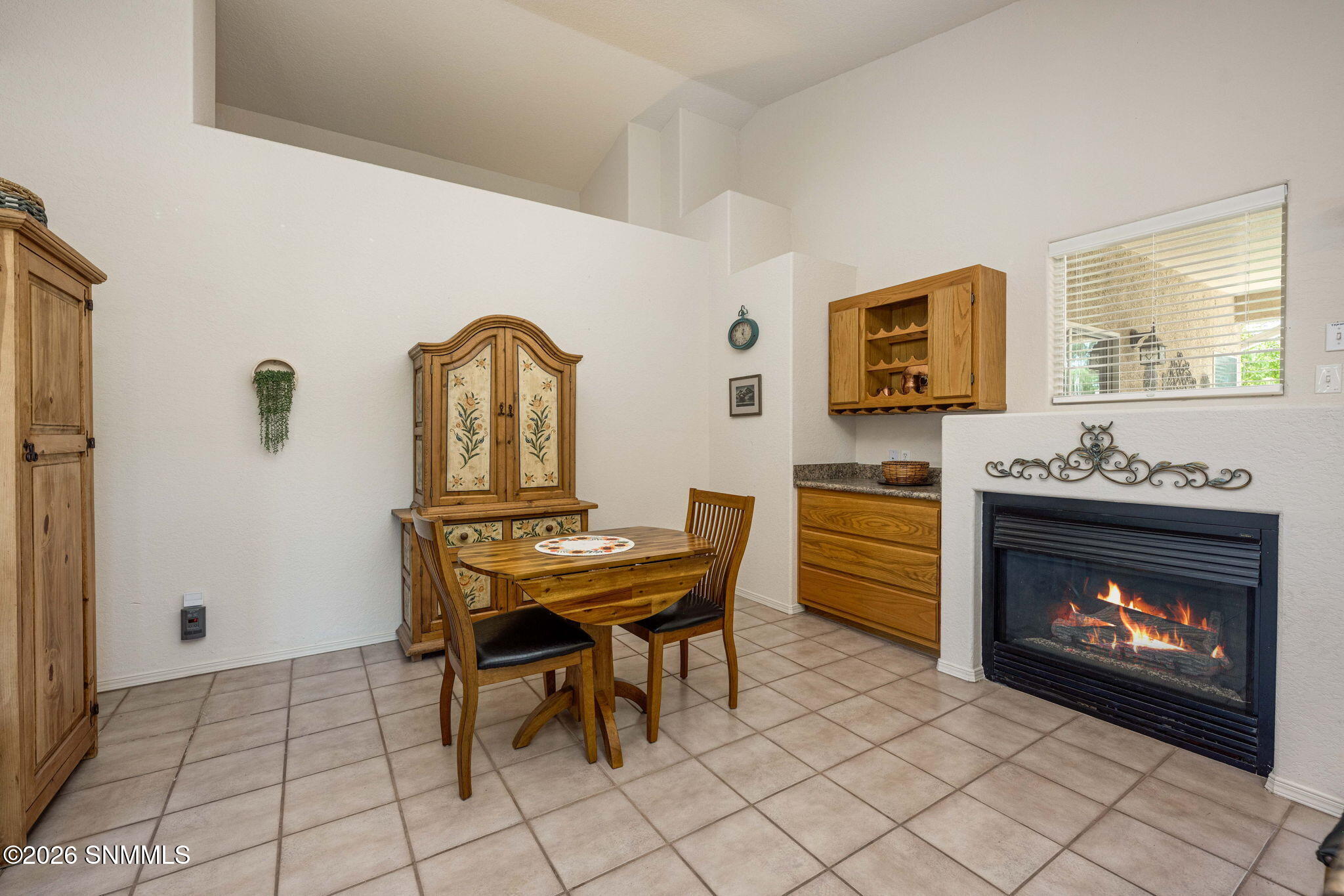 16-web-or-mls-Snappin Homes (LosArboles2