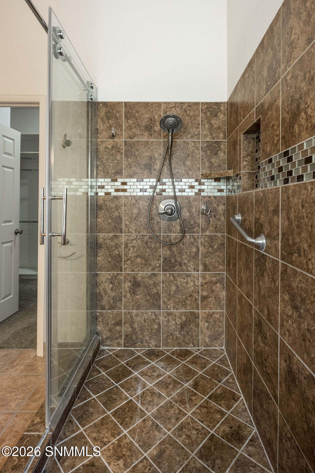 25-web-or-mls-Snappin Homes (LosArboles2