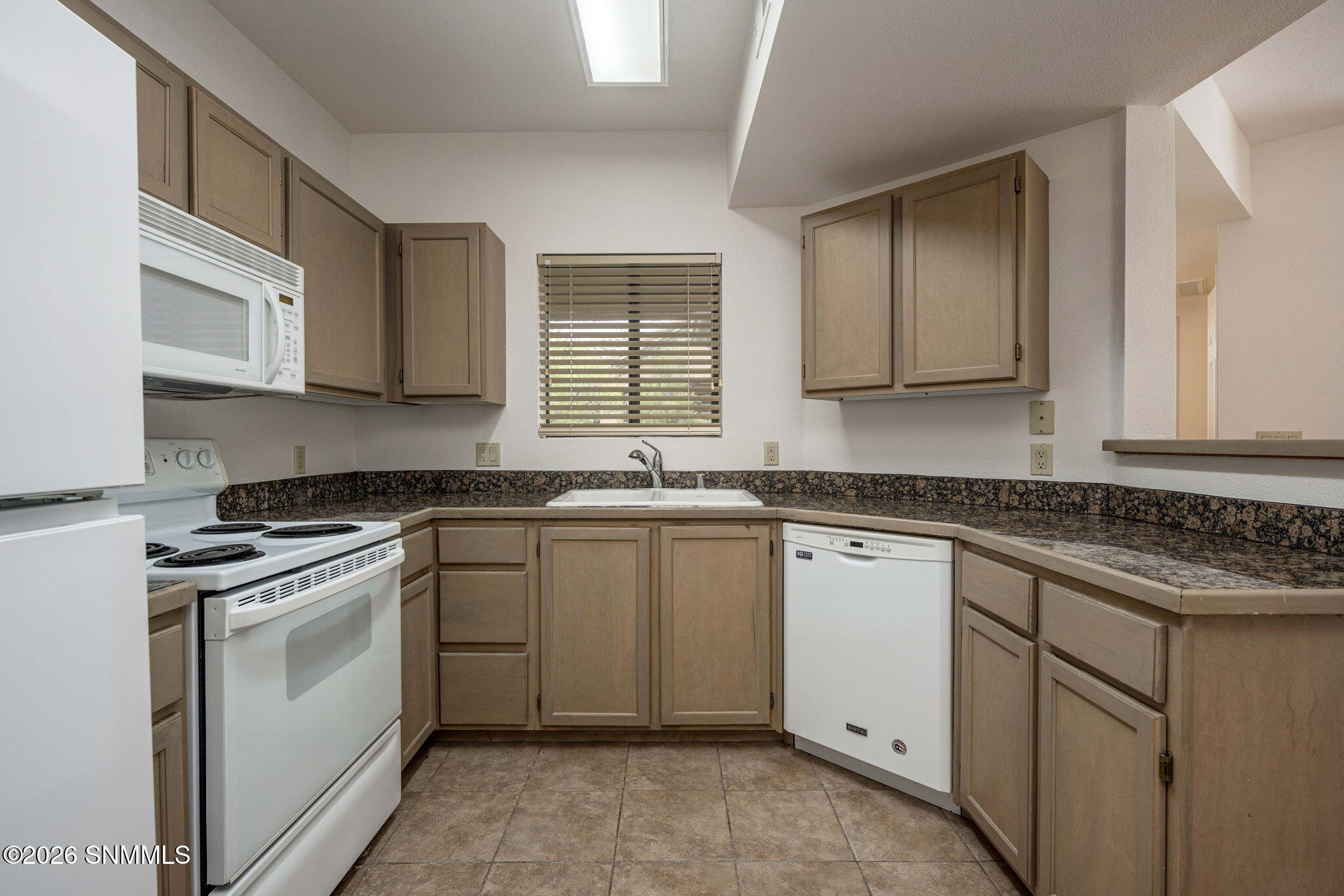 16-web-or-mls-Snappin Homes (Morningstar