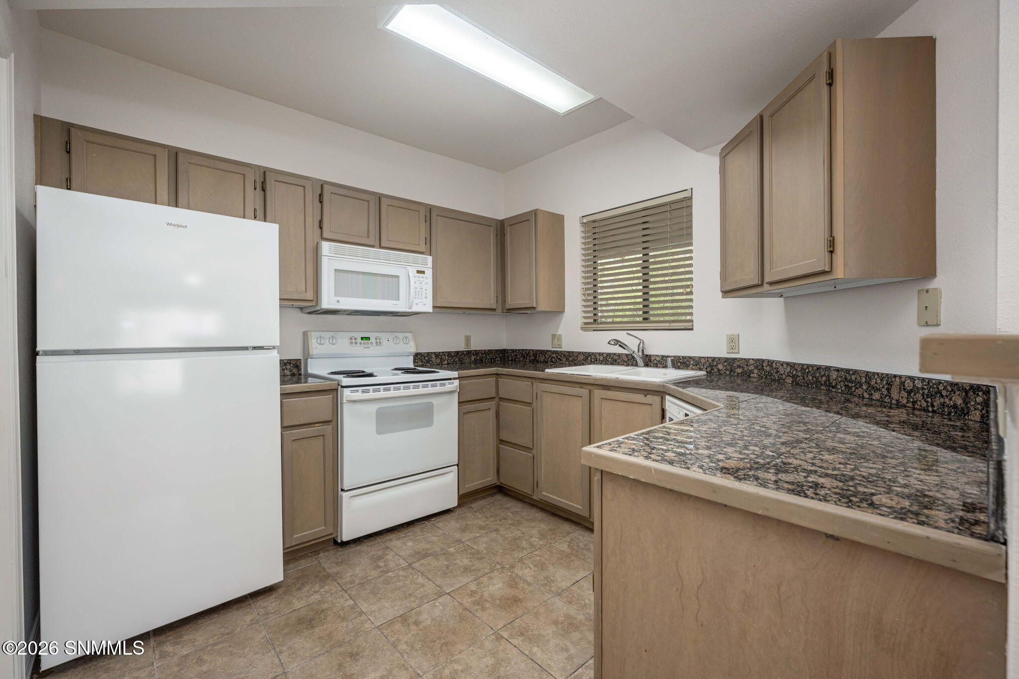 14-web-or-mls-Snappin Homes (Morningstar