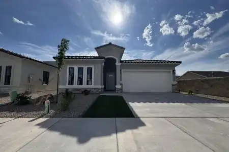 1049 Arabetto Road, Las Cruces, New Mexico 88012, 3 Bedrooms Bedrooms, ,2 BathroomsBathrooms,Residential,For Sale,Arabetto,2602382