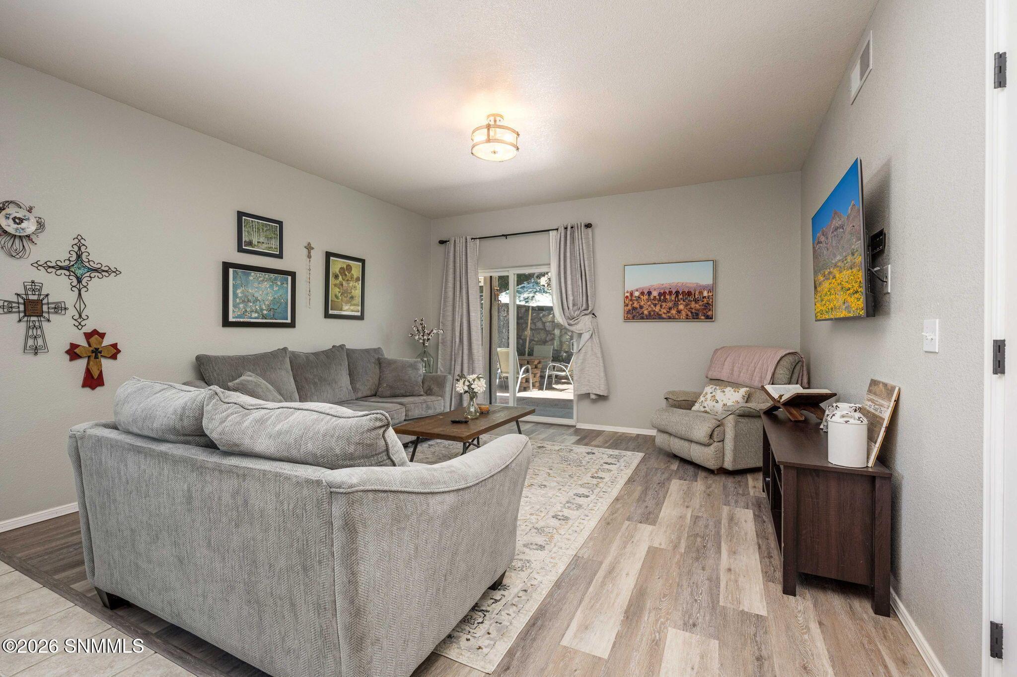 12-web-or-mls-Snappin Homes (Imperial519
