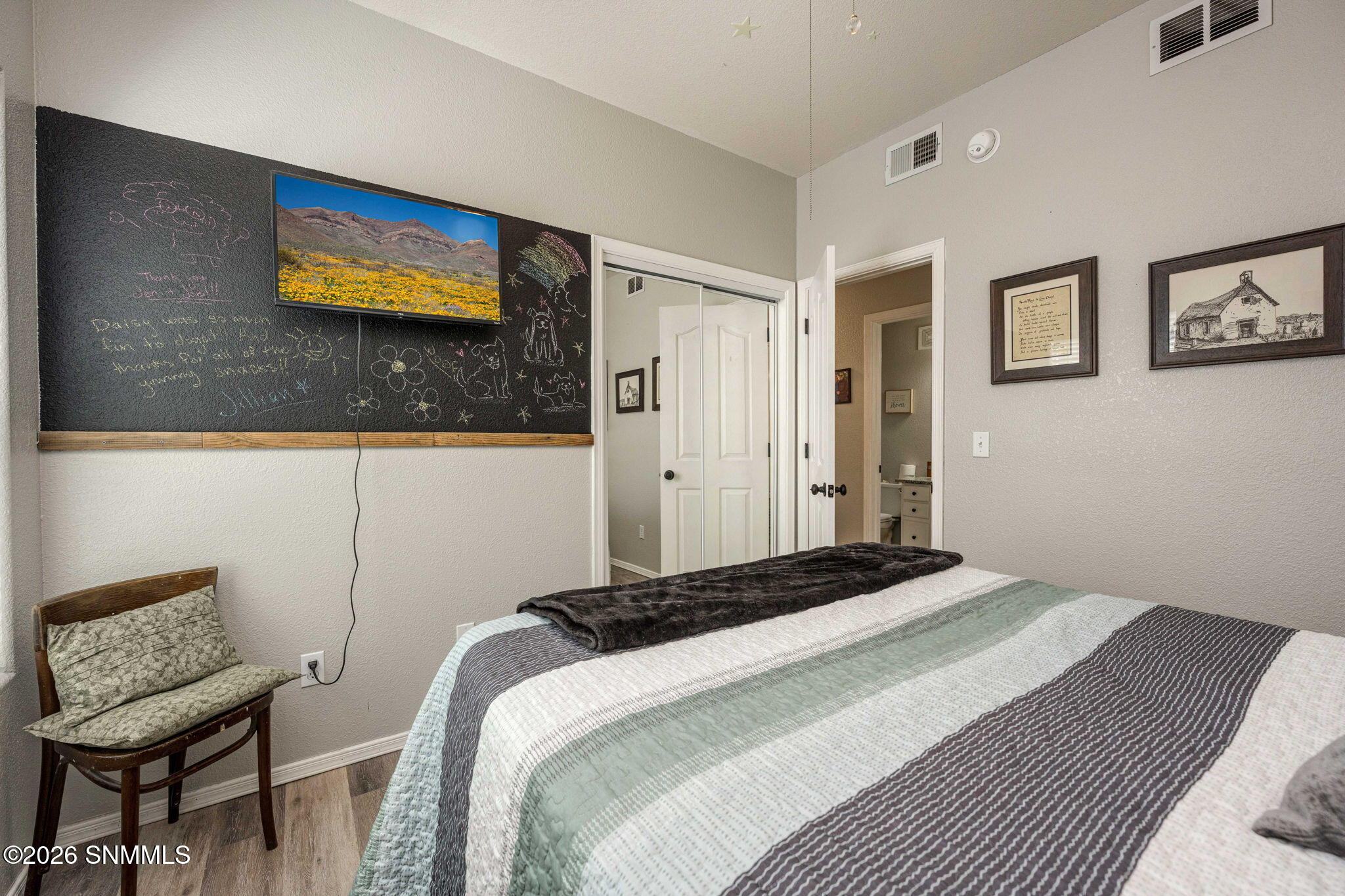 24-web-or-mls-Snappin Homes (Imperial519