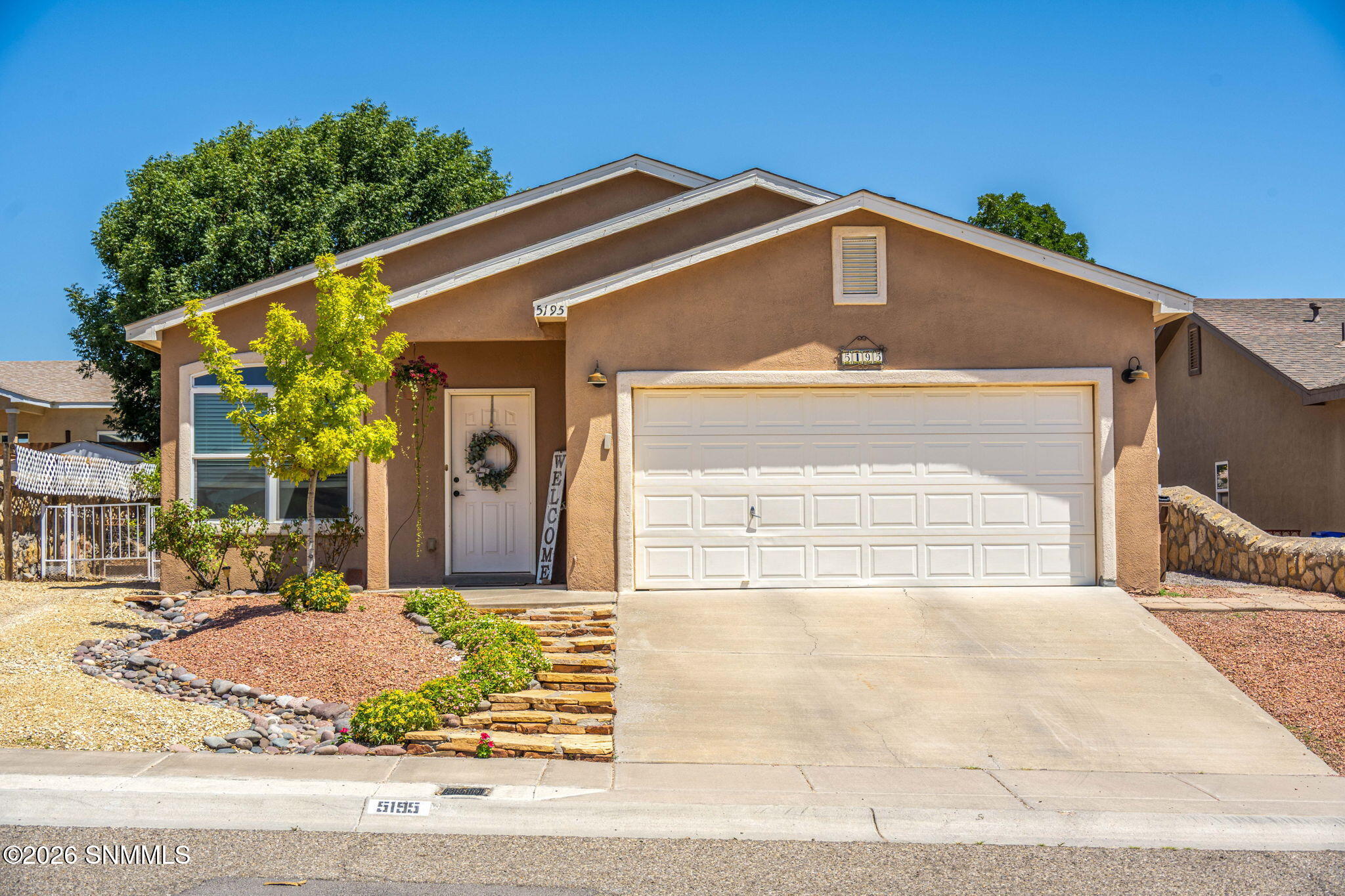 1-web-or-mls-Snappin Homes (Imperial5195