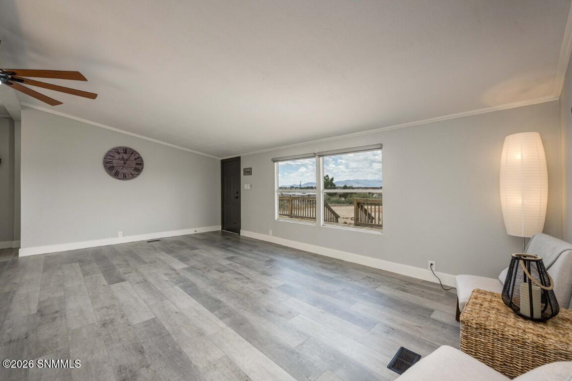 Snappin Homes (Hermosa517)-10