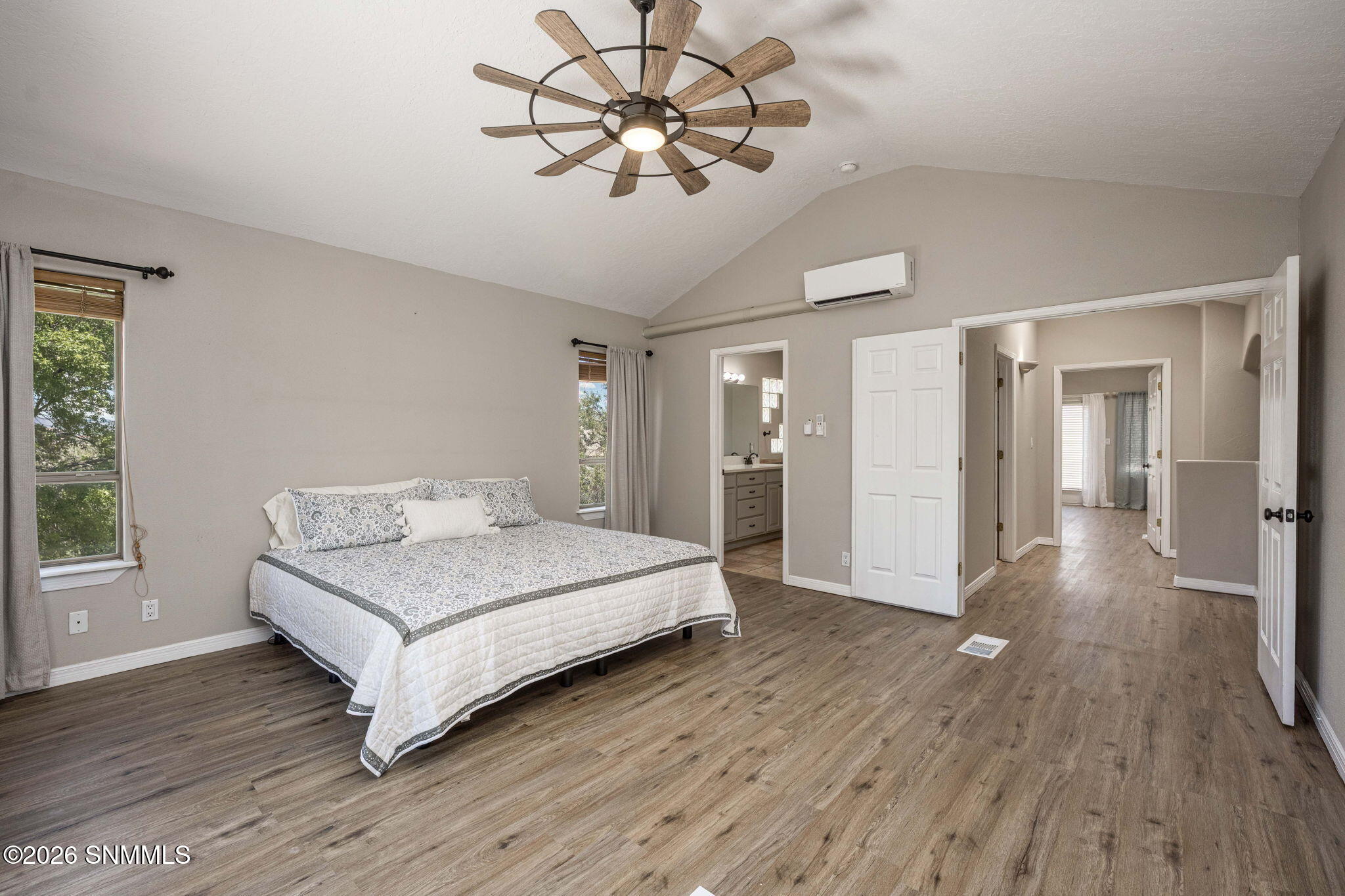Primary bedroom 2