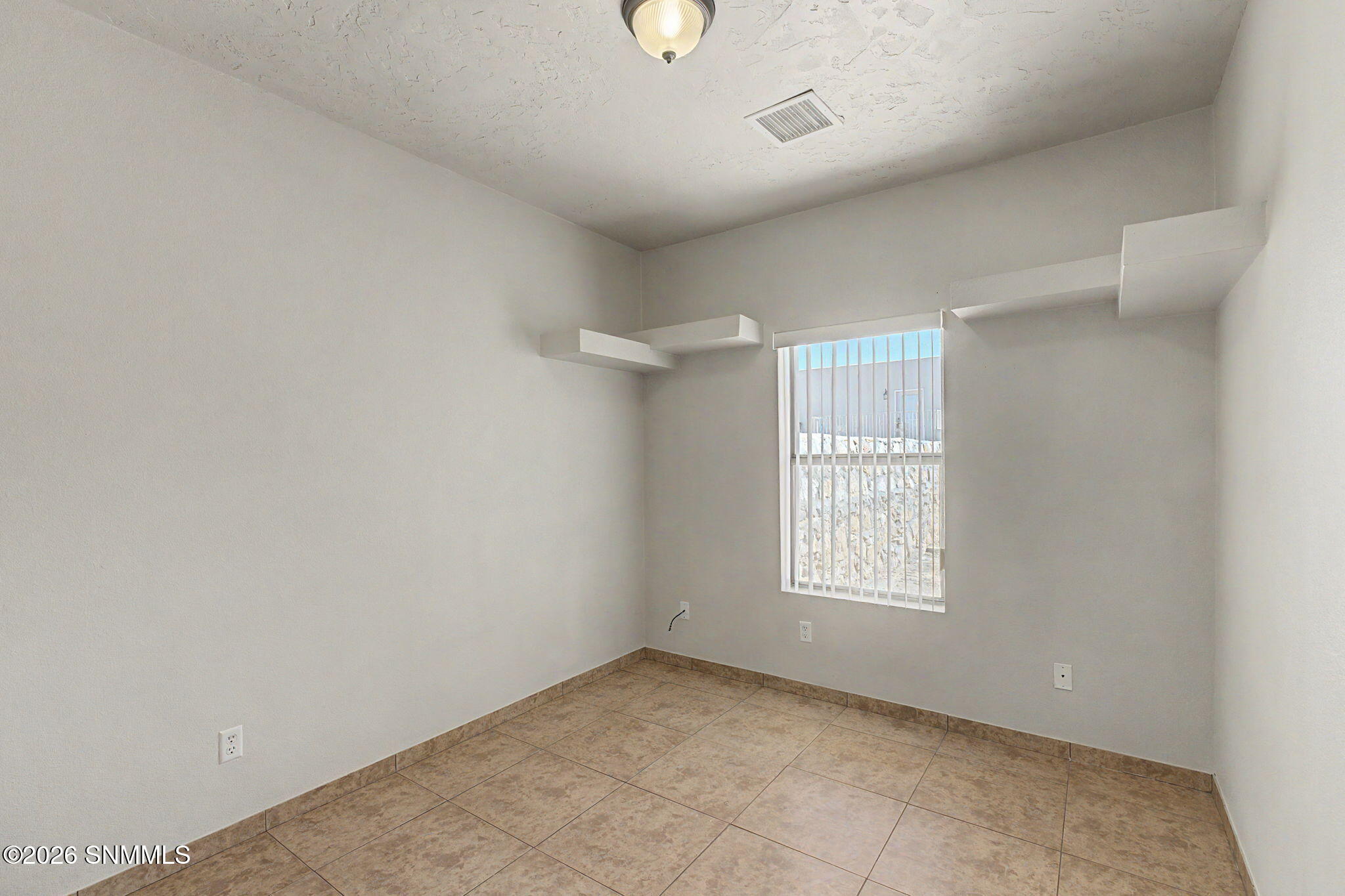 24-web-or-mls-REP-LLC_022