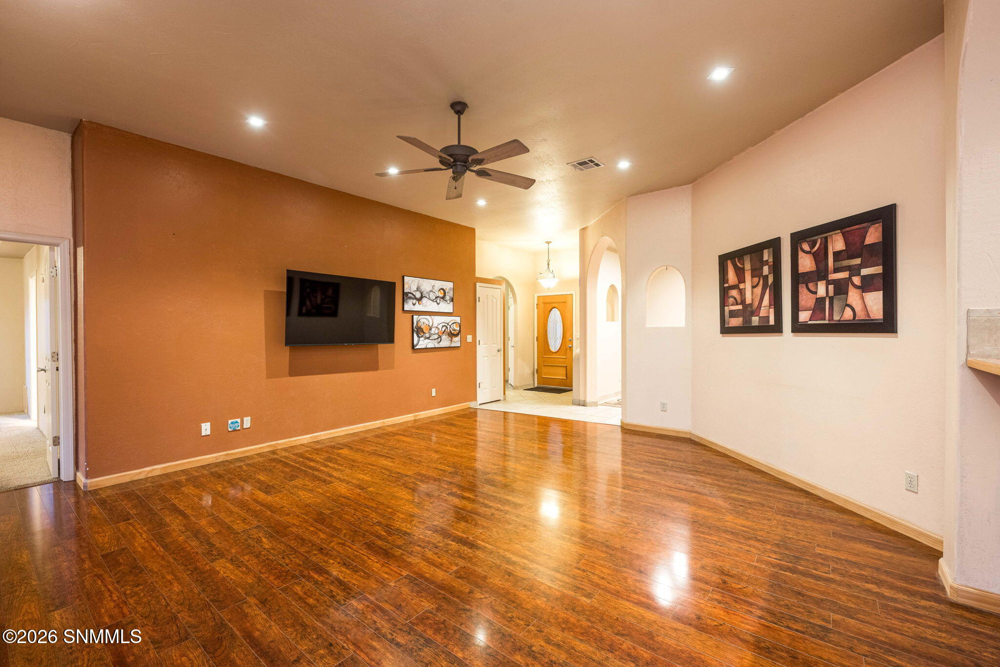 11-web-or-mls-Snappin Homes (WarmSprings