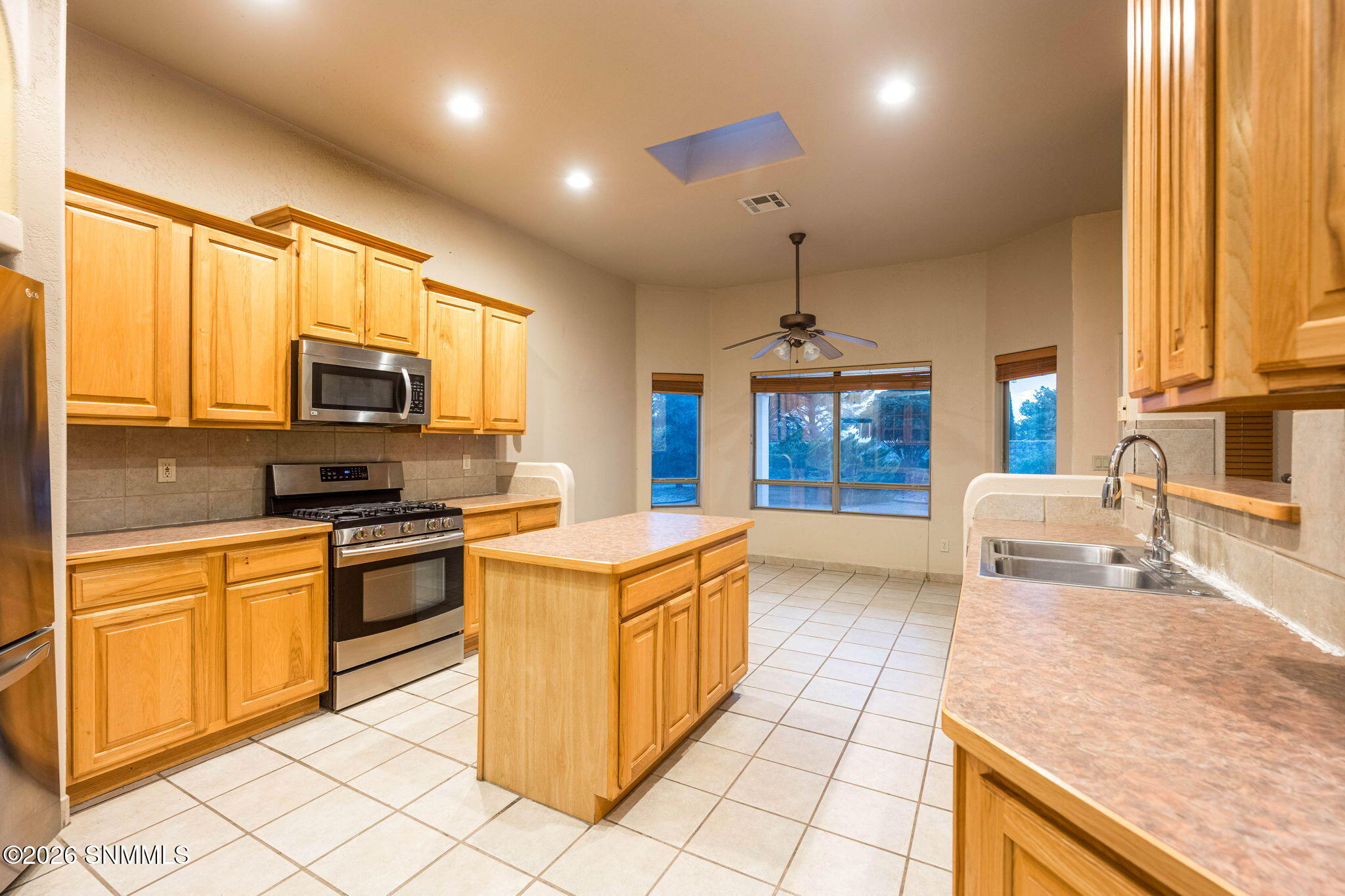 18-web-or-mls-Snappin Homes (WarmSprings