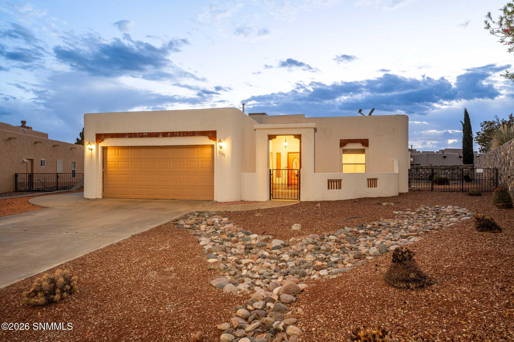 2-web-or-mls-Snappin Homes (WarmSprings1