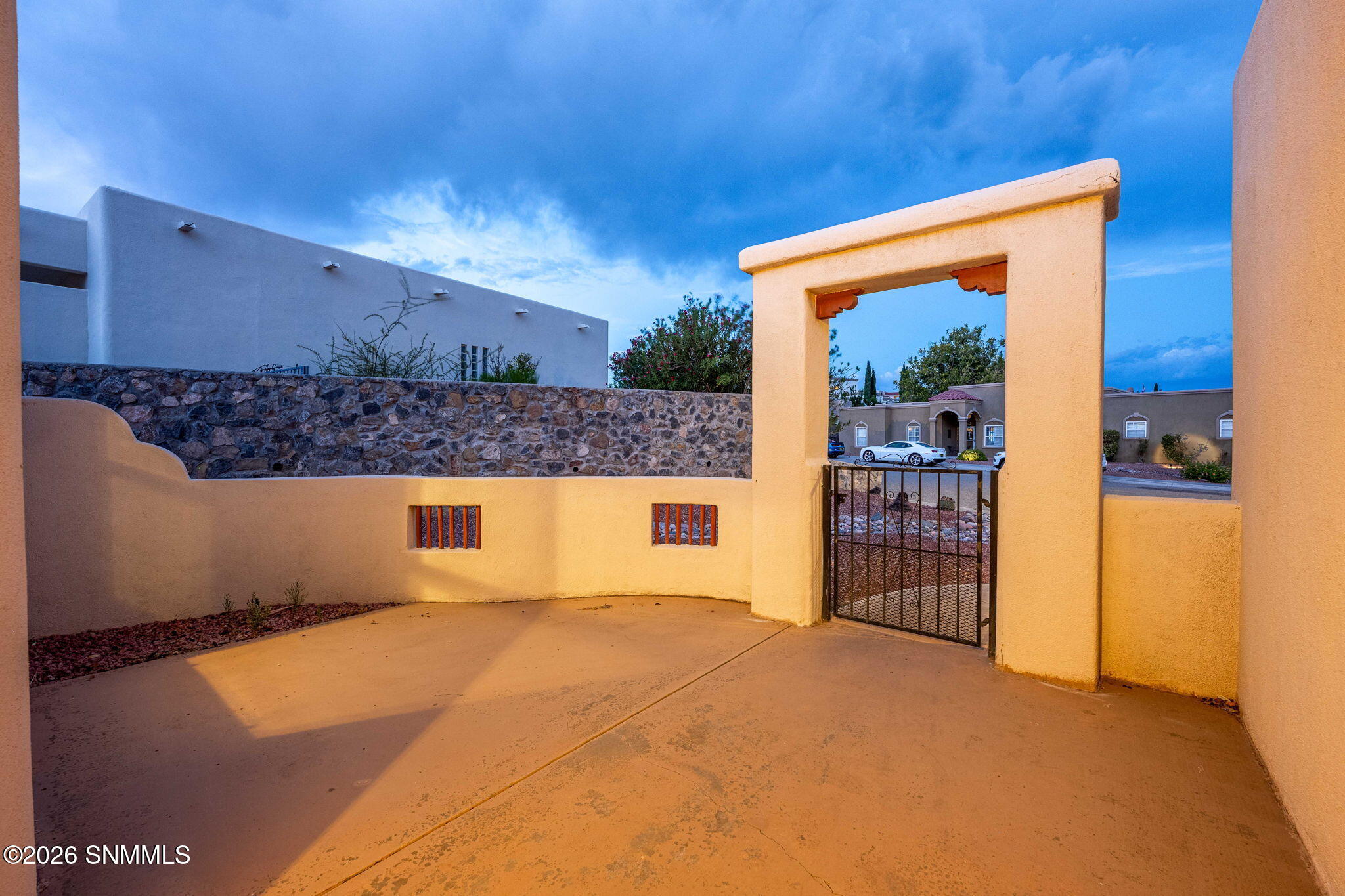4-web-or-mls-Snappin Homes (WarmSprings1