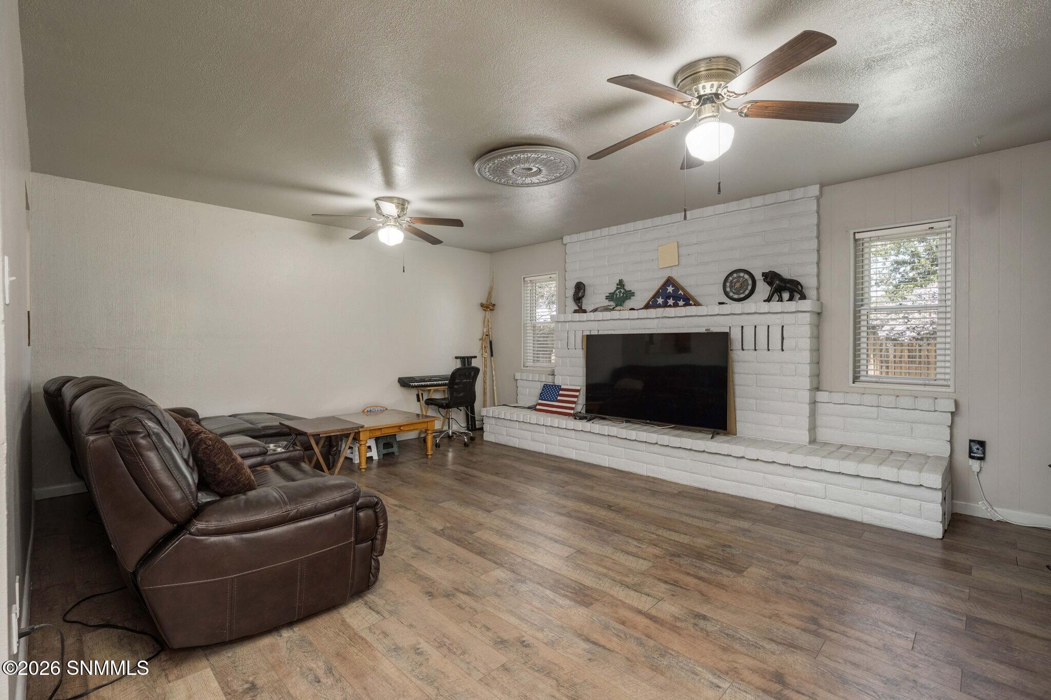 17-web-or-mls-Snappin Homes (Myrtle1345)