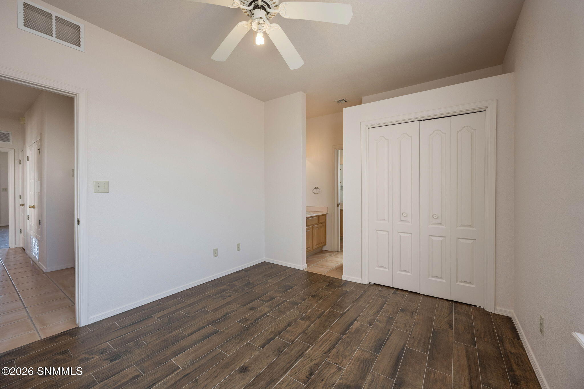 33-web-or-mls-Snappin Homes (DesertRidge