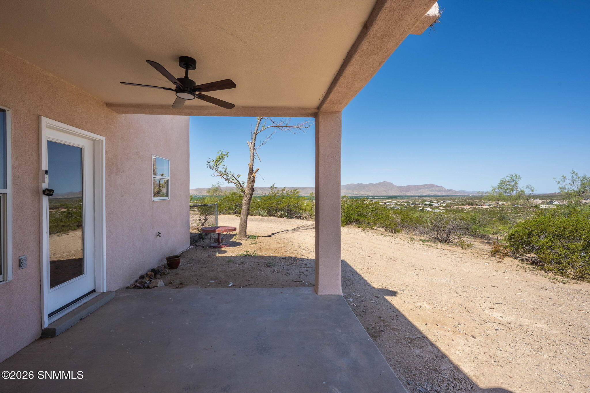 42-web-or-mls-Snappin Homes (DesertRidge