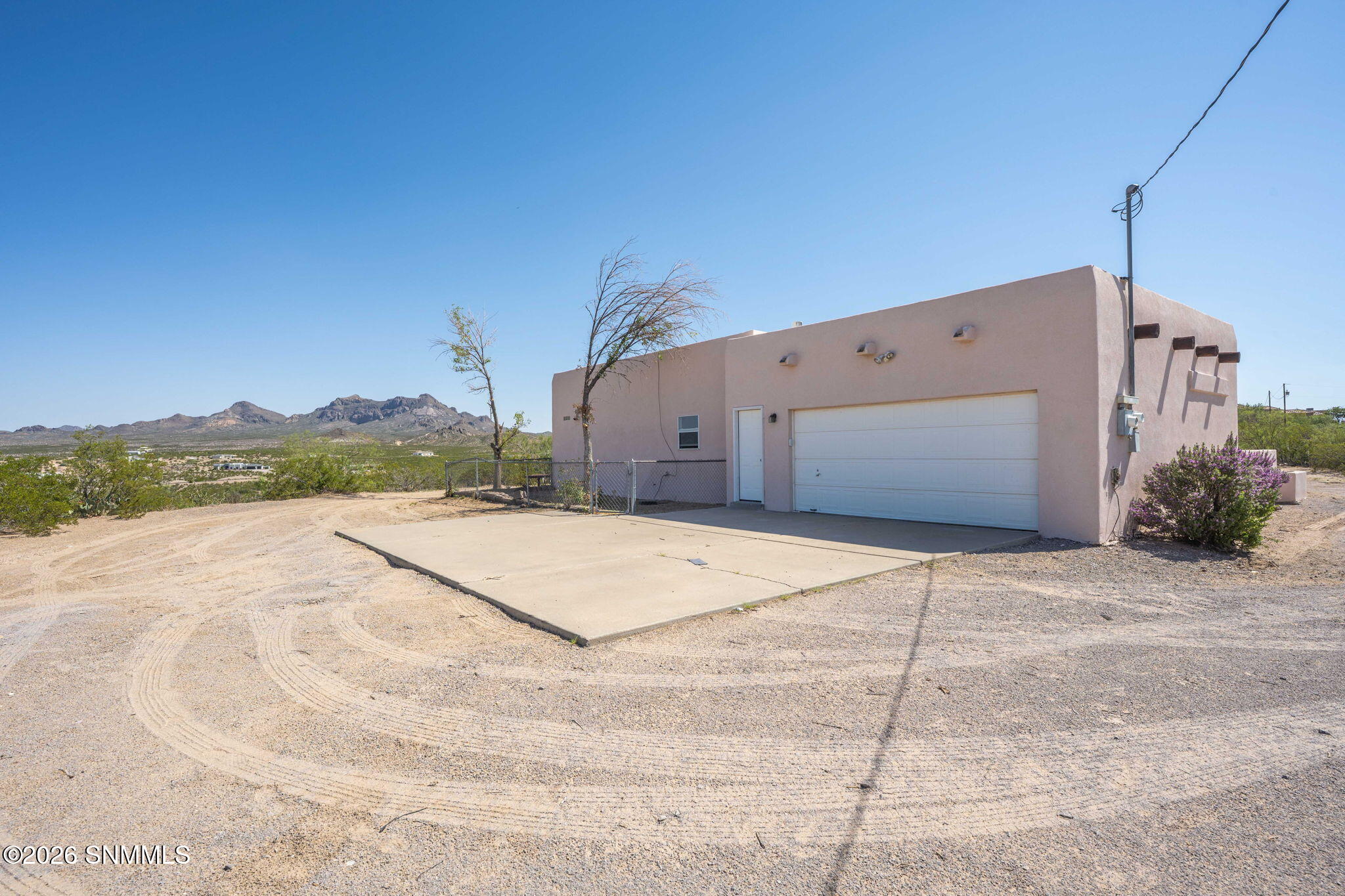 51-web-or-mls-Snappin Homes (DesertRidge