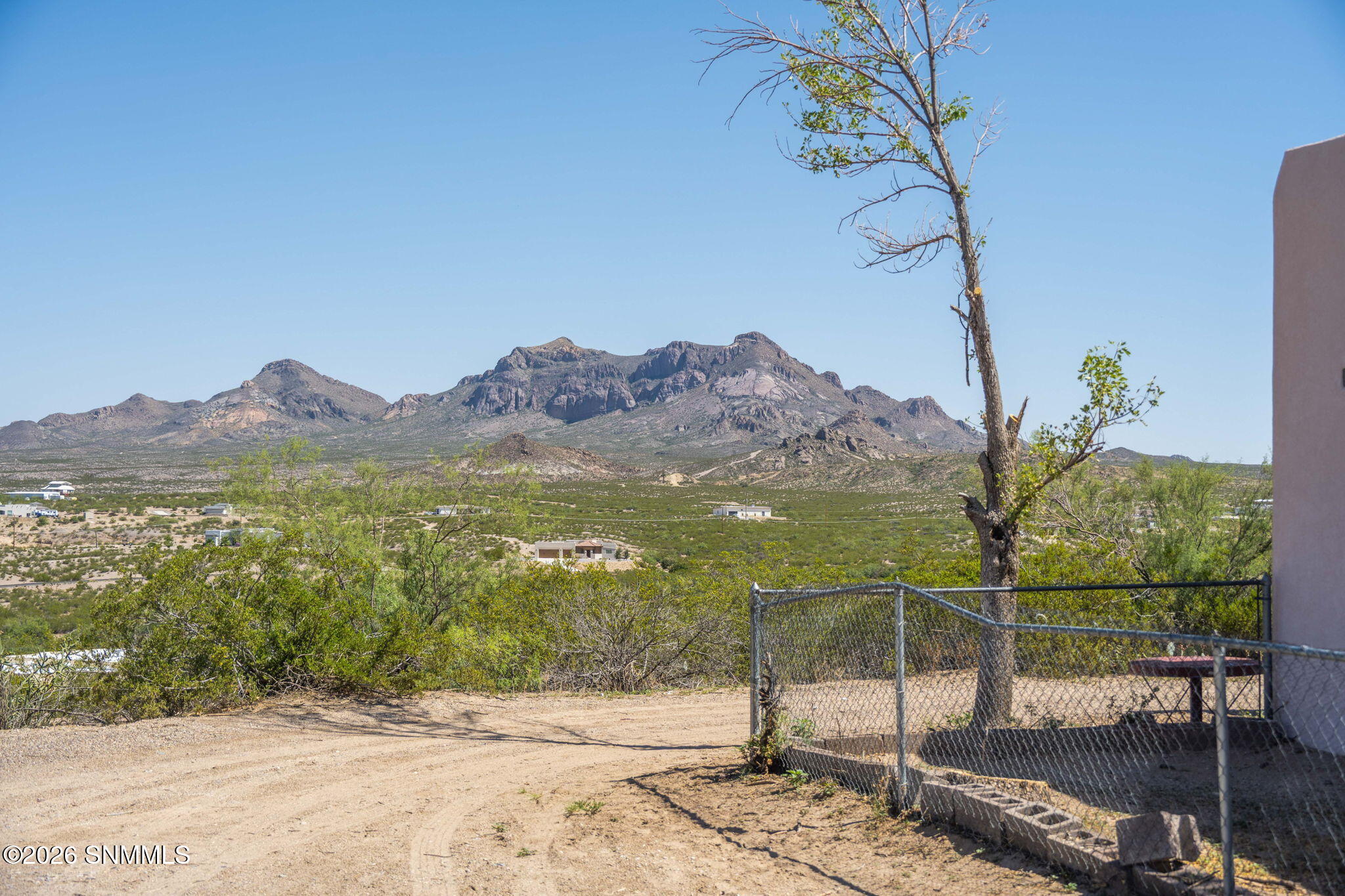 52-web-or-mls-Snappin Homes (DesertRidge